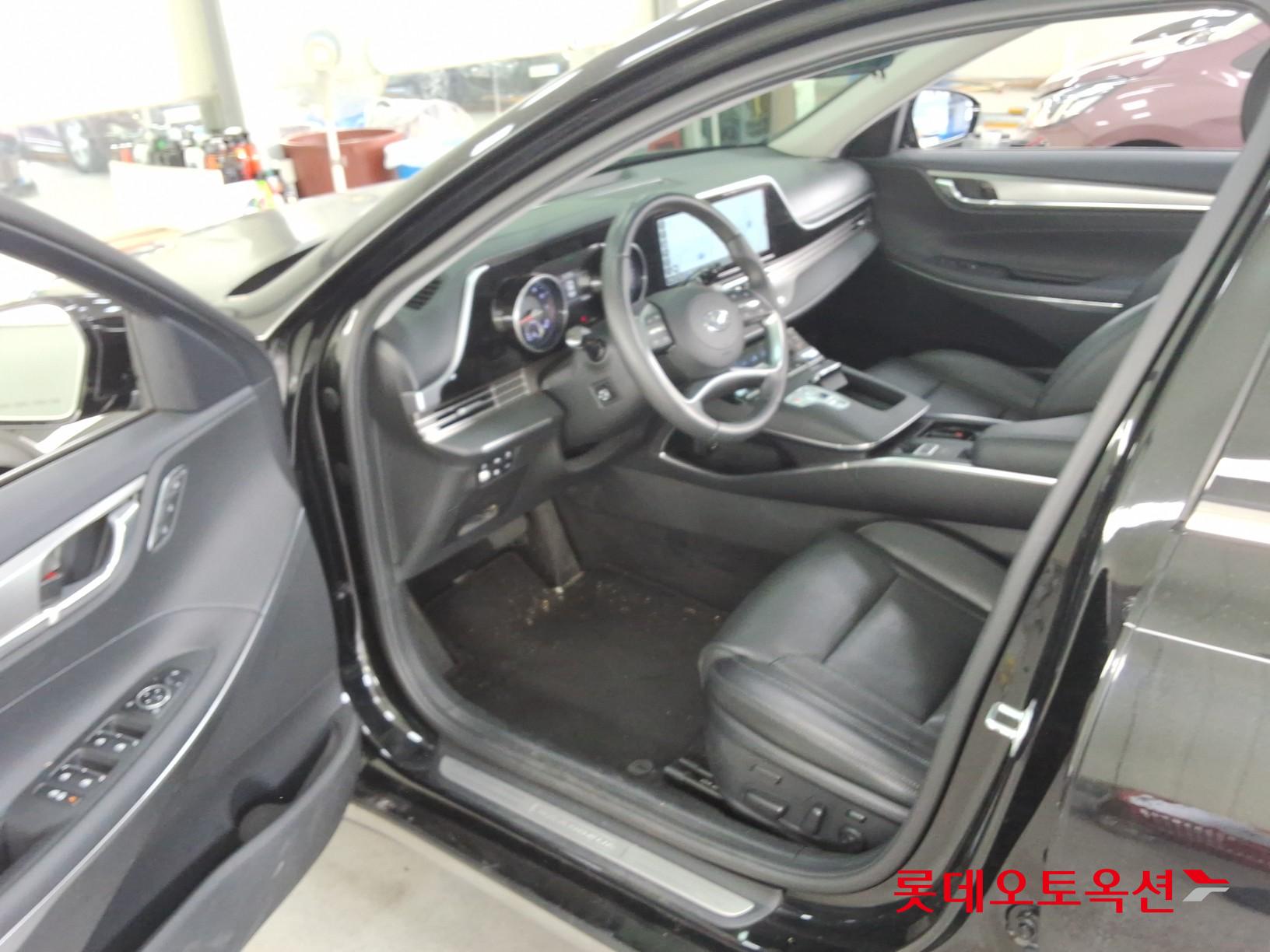 2022 - hyundai grandeur