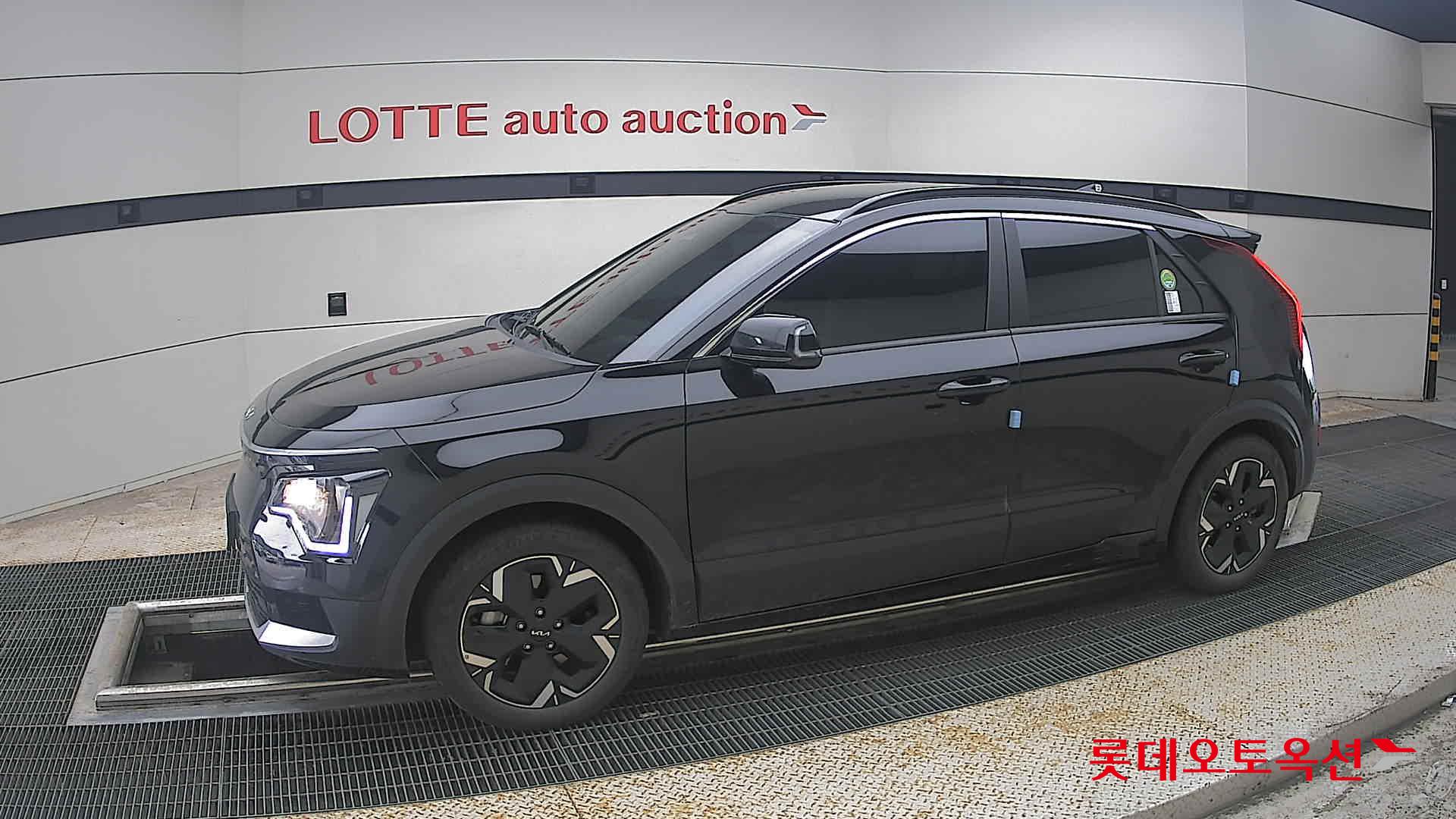 2023 - kia niro