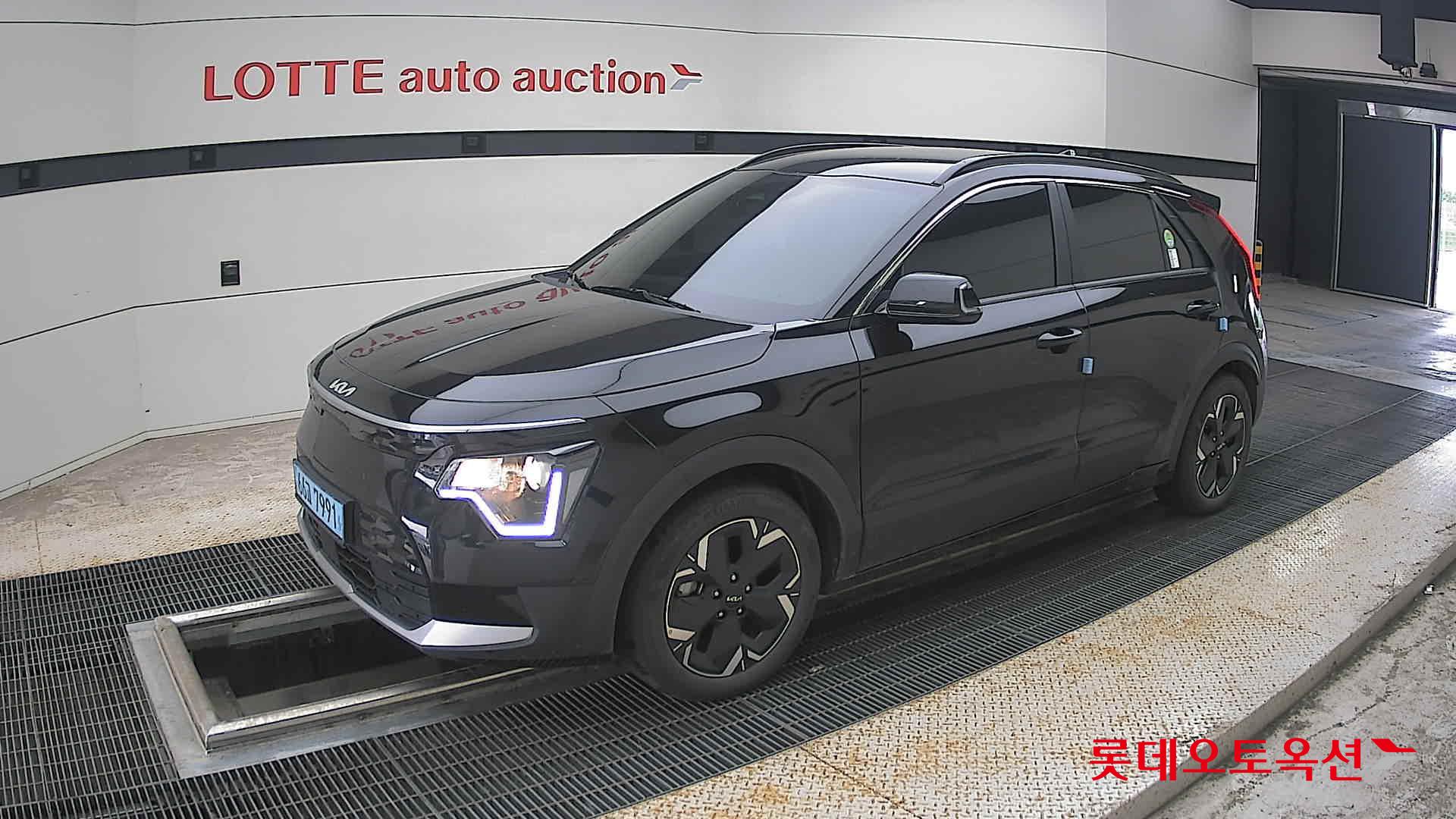 2023 - kia niro