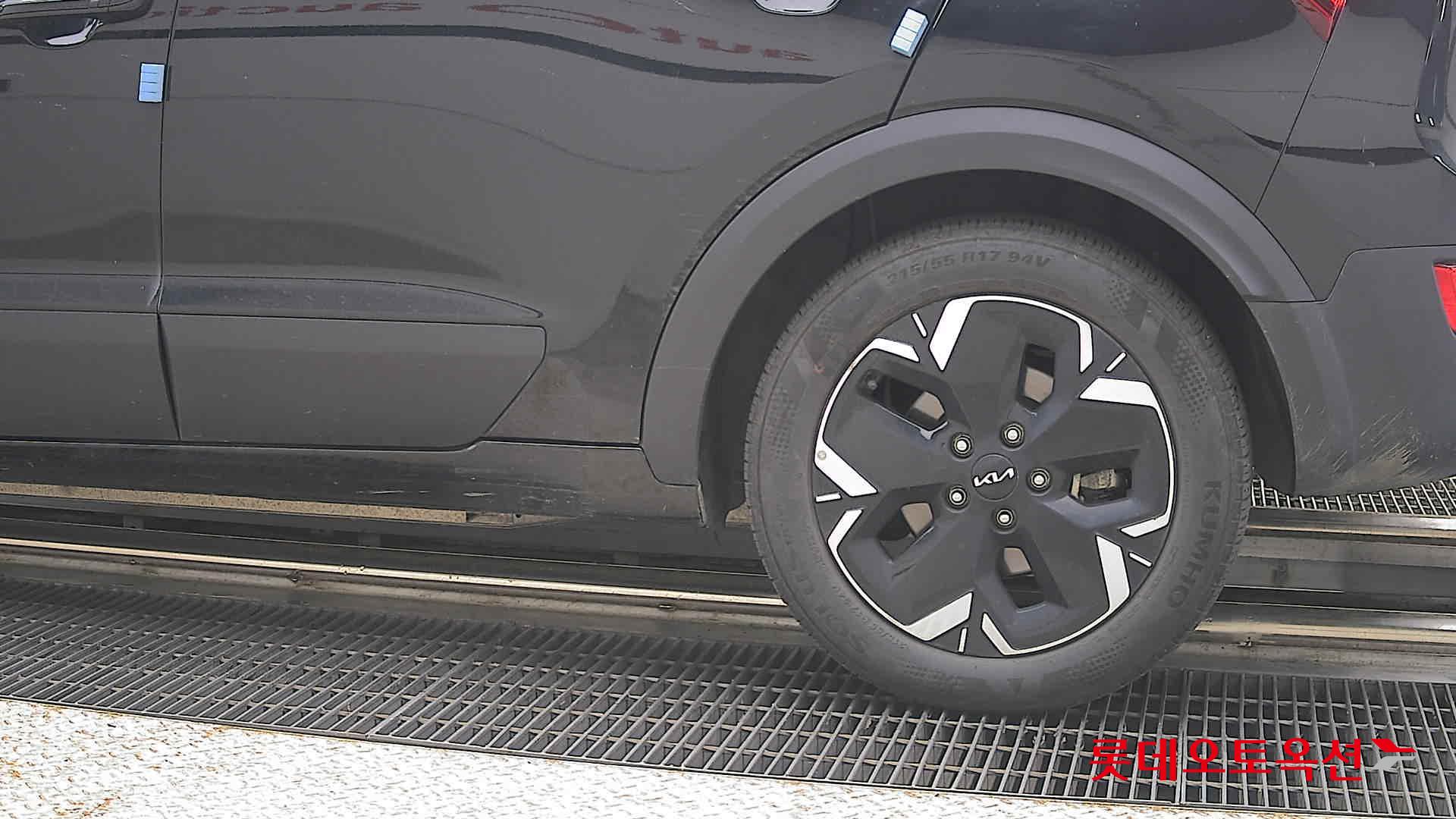 2023 - kia niro