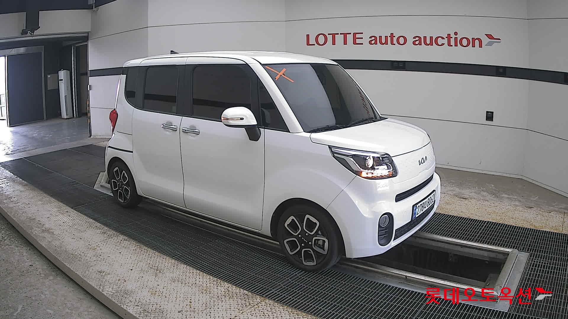 2022 - kia ray