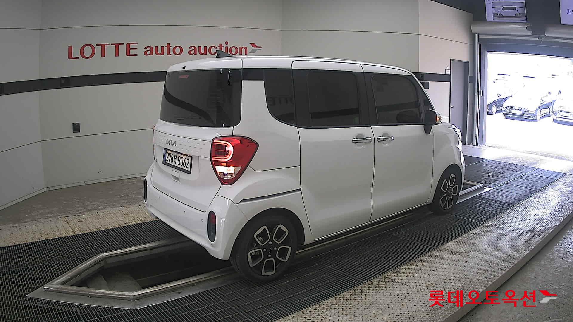 2022 - kia ray