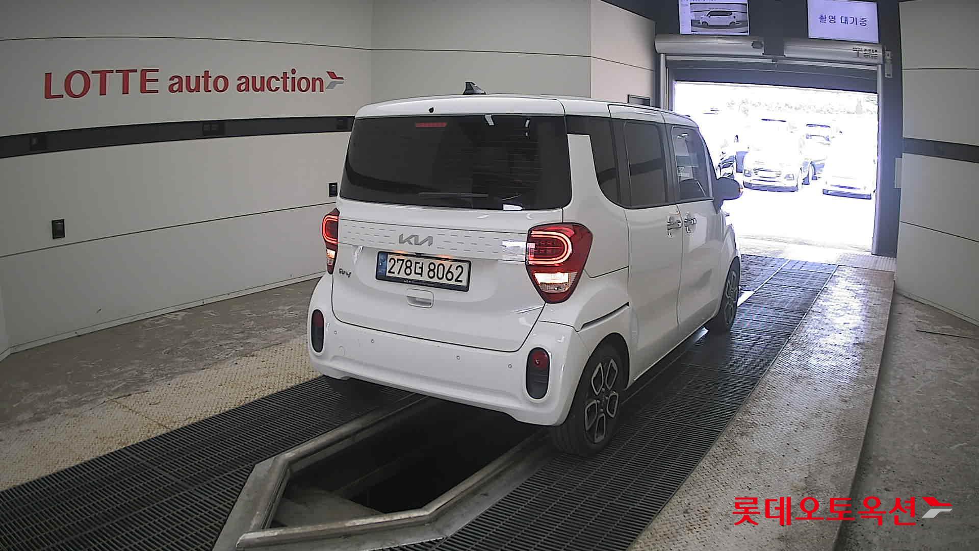 2022 - kia ray