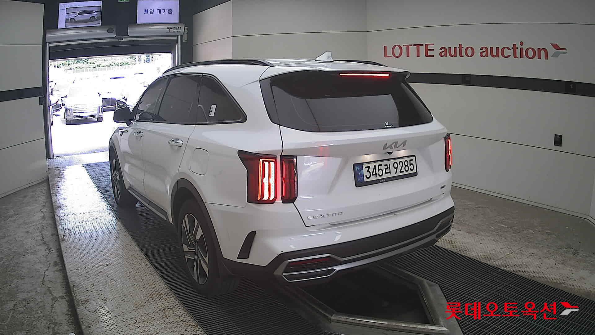 2023 - kia sorento