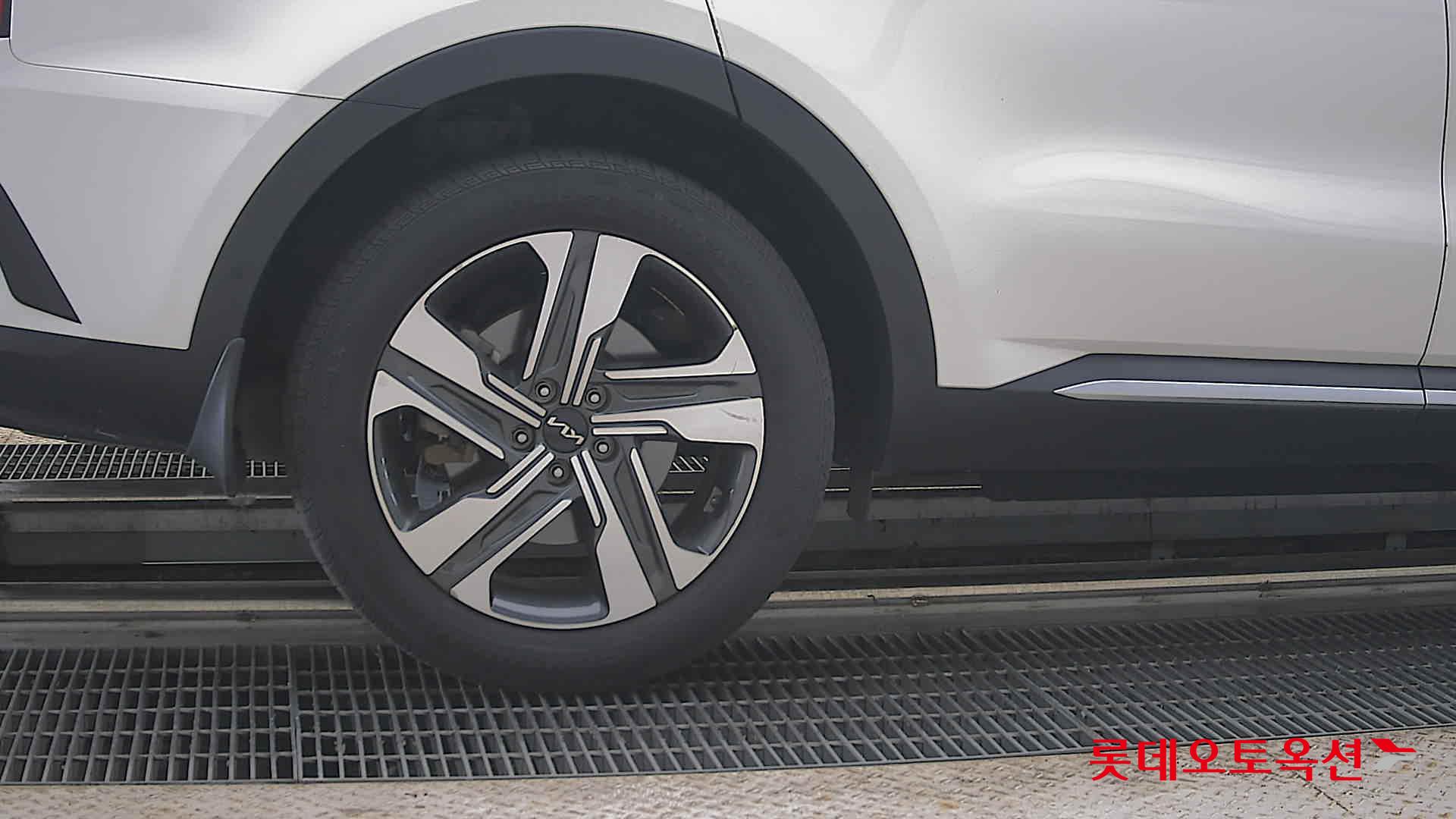 2023 - kia sorento