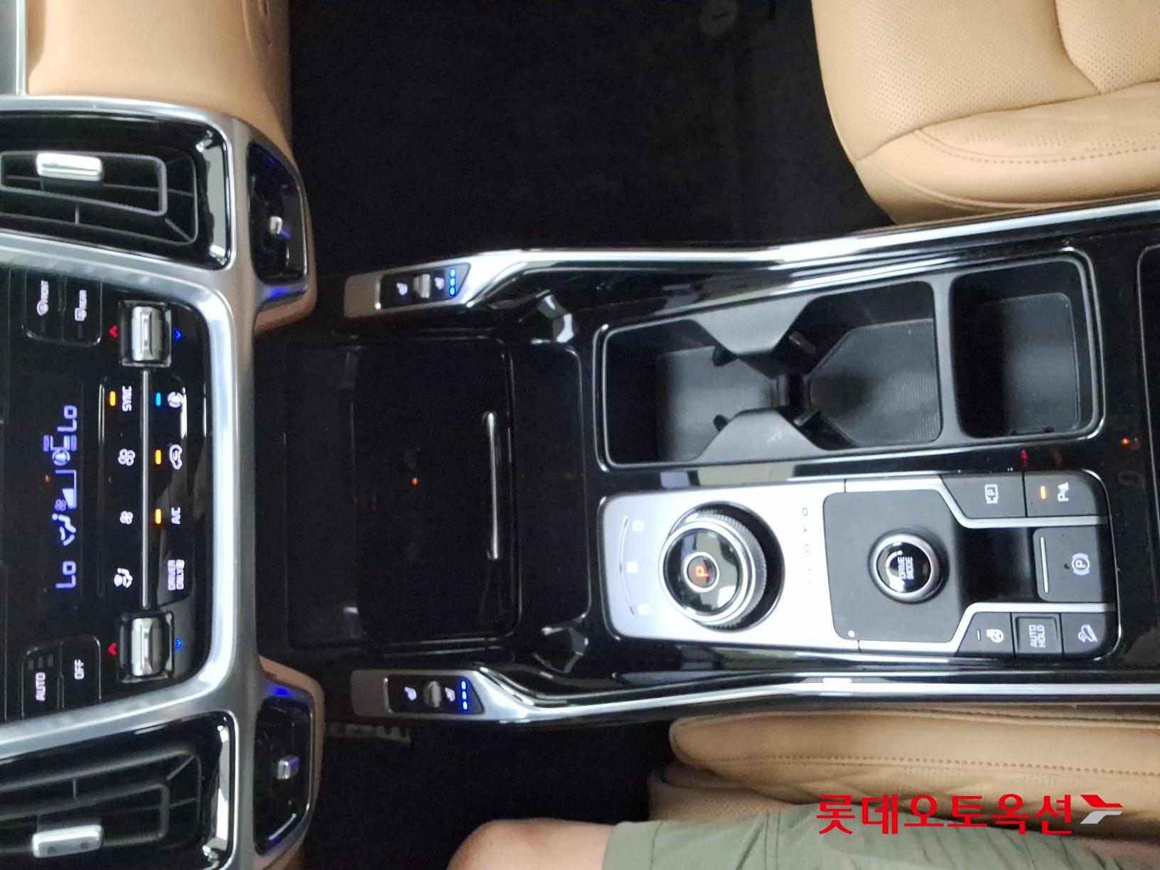 2023 - kia sorento