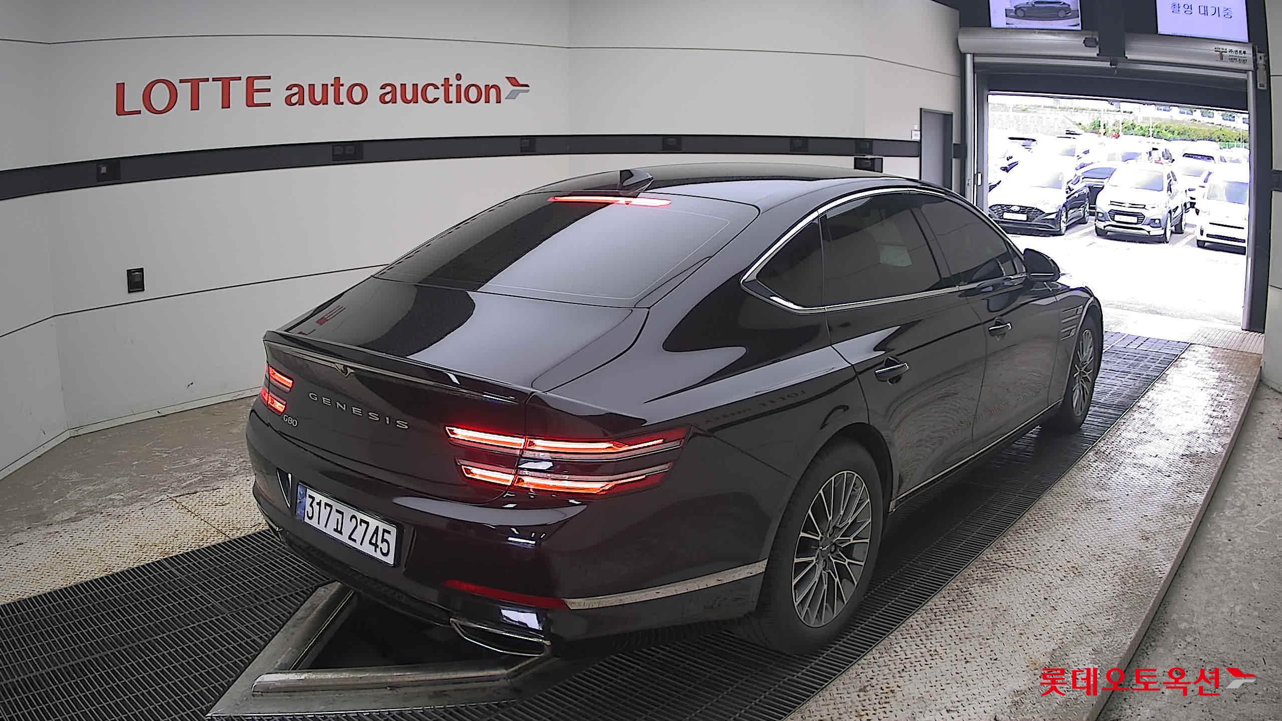 2022 - genesis g80