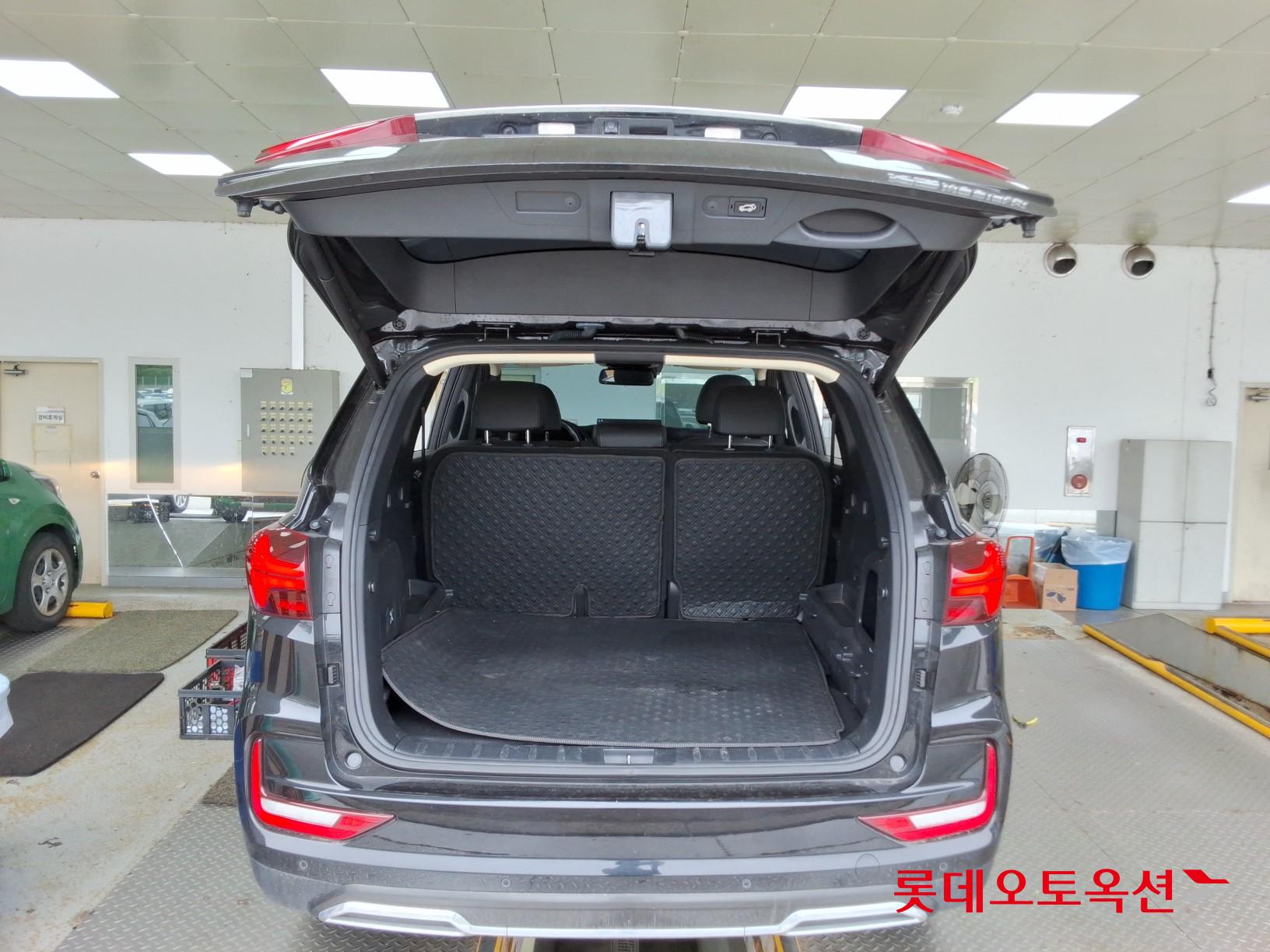 2024 - ssangyong rexton
