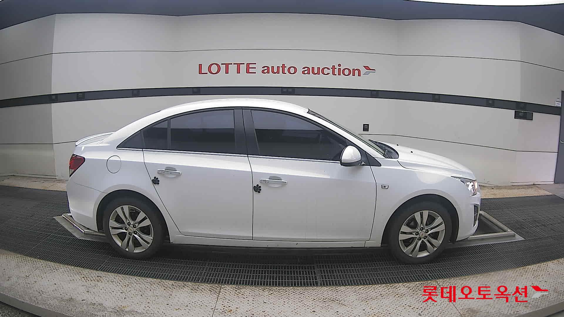 2013 - chevrolet cruze