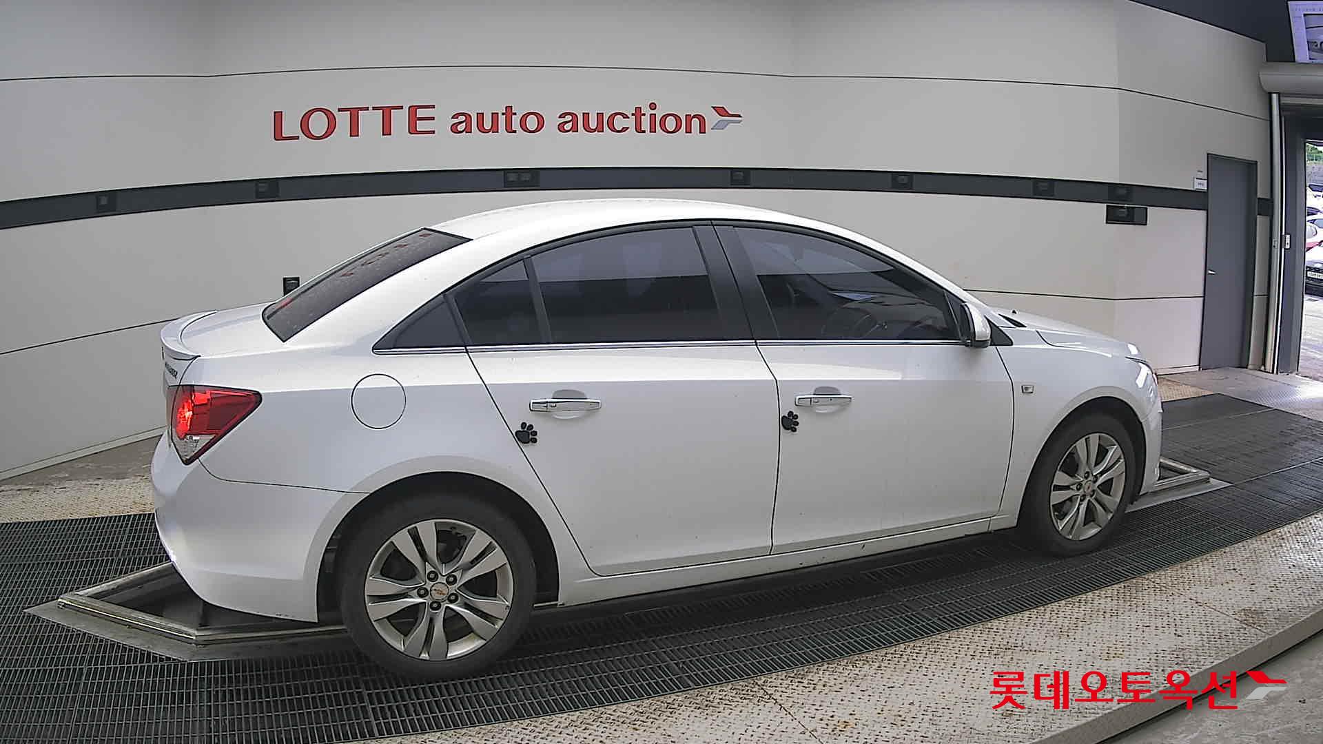 2013 - chevrolet cruze