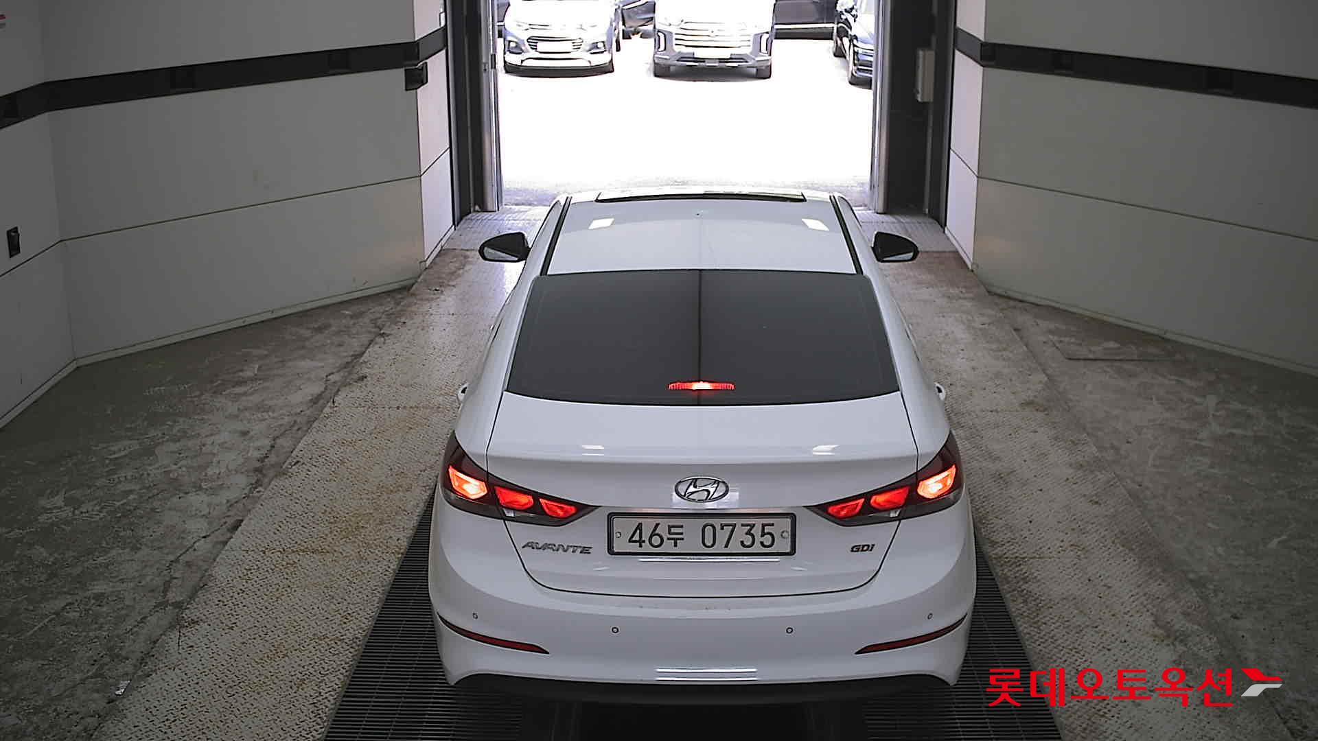 2017 - hyundai avante