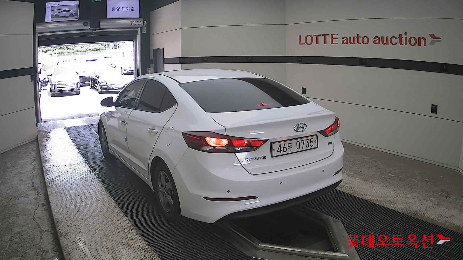 2017 - hyundai avante