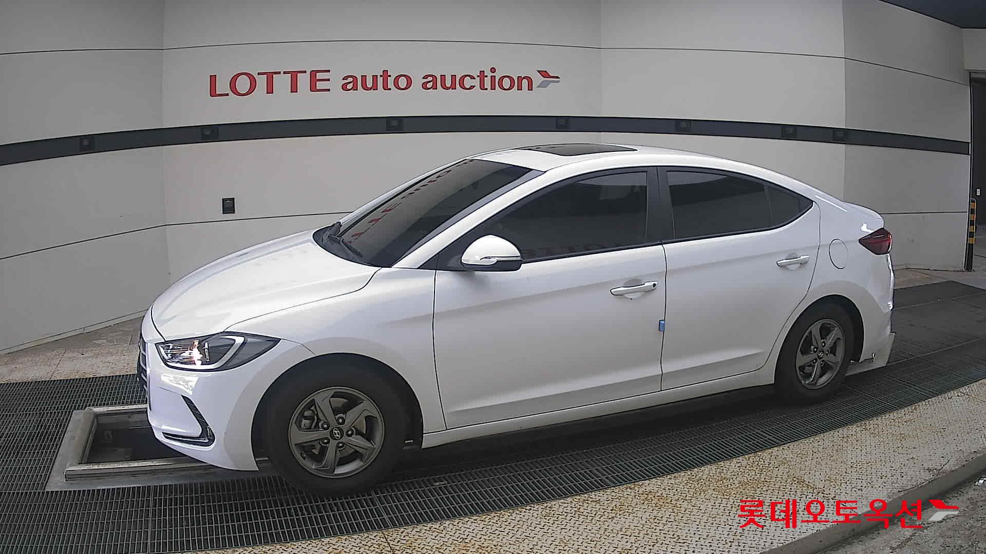 2017 - hyundai avante