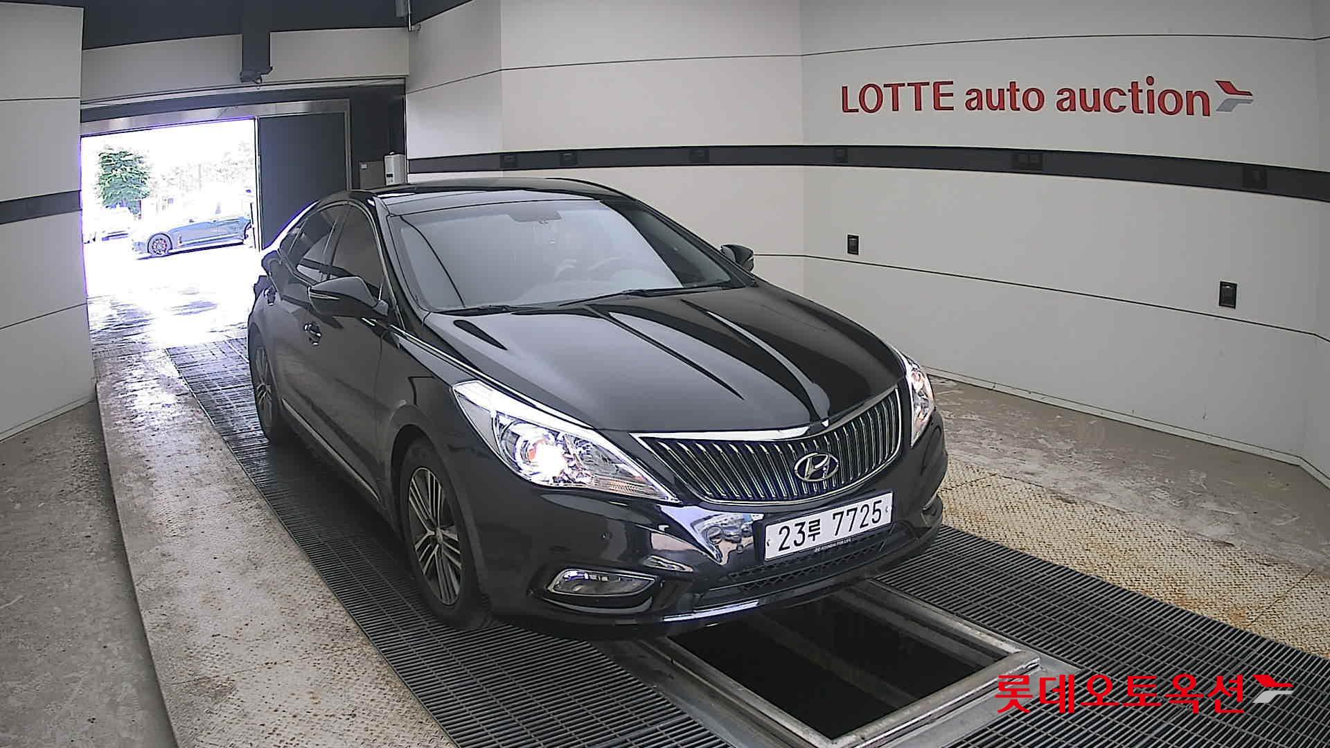 2014 - hyundai grandeur