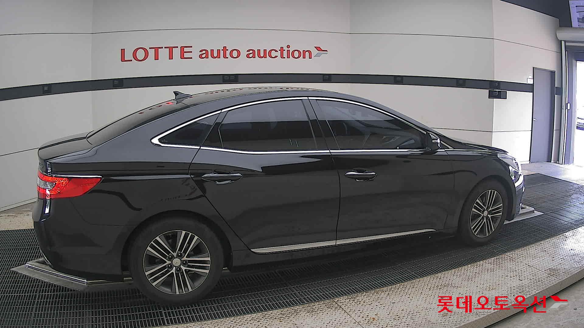 2014 - hyundai grandeur