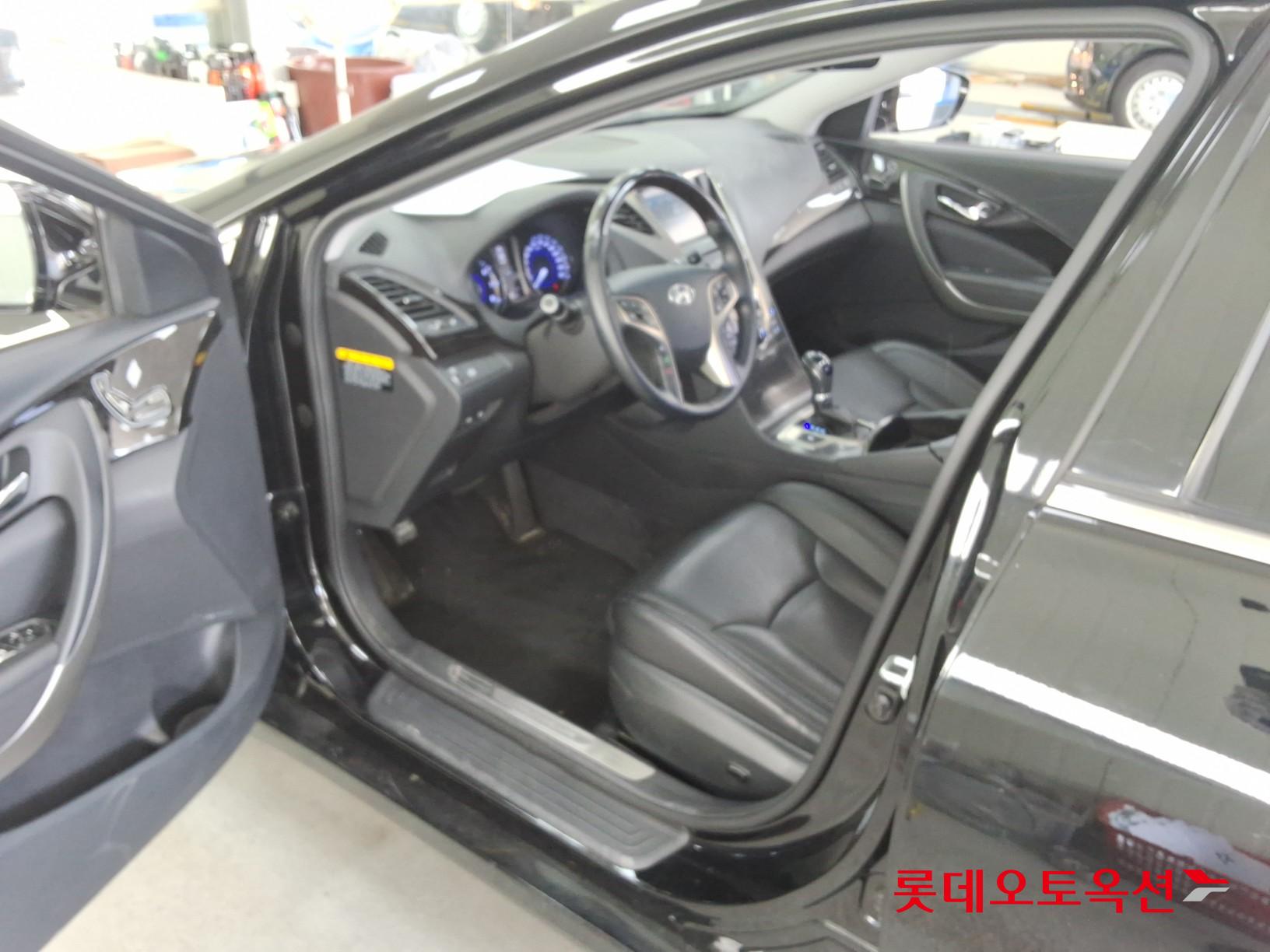 2014 - hyundai grandeur