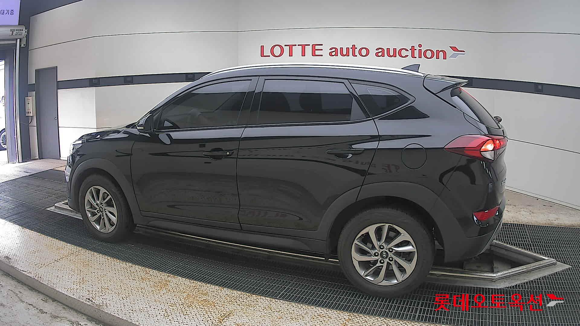 2017 - hyundai tucson