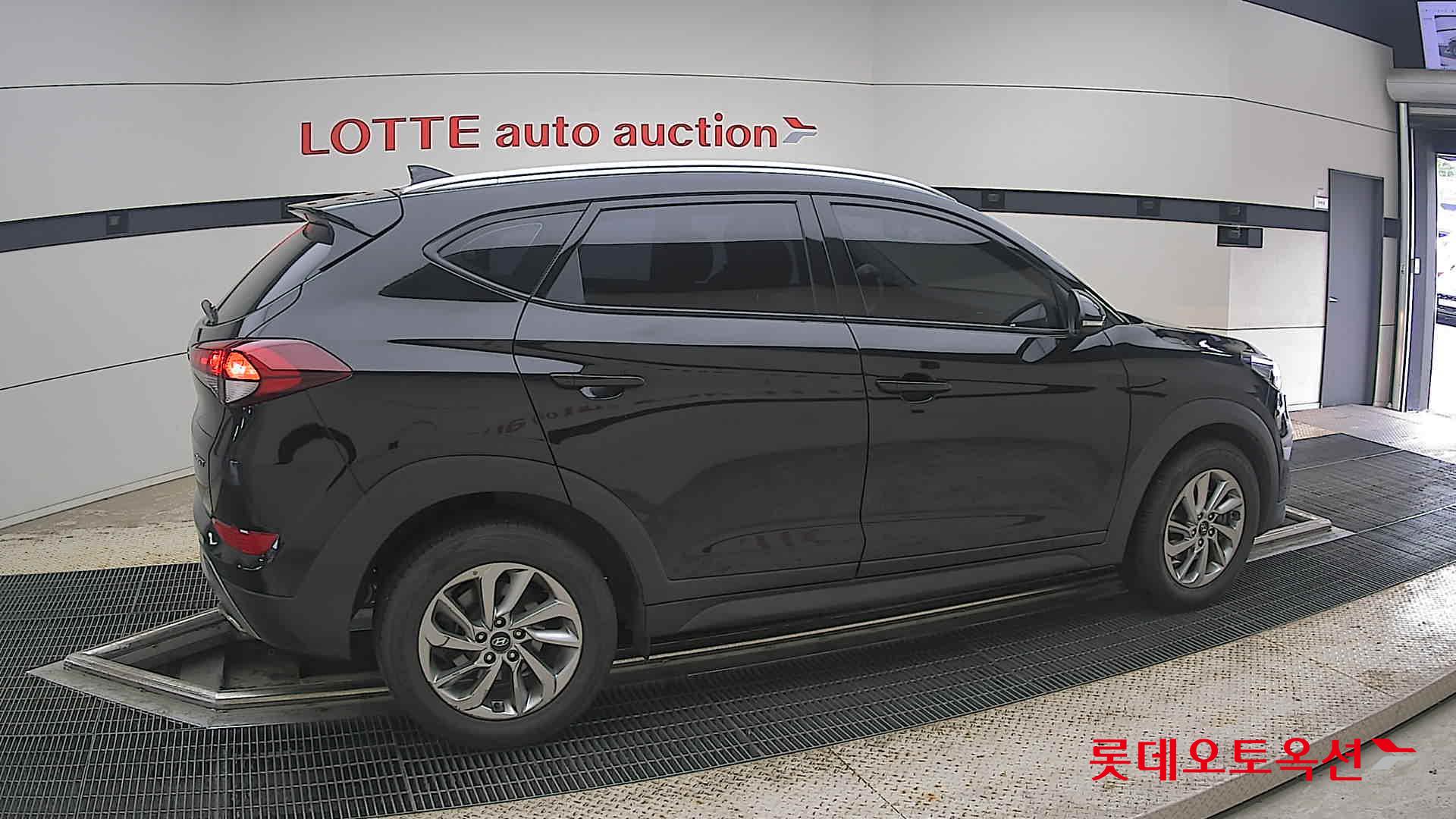 2017 - hyundai tucson