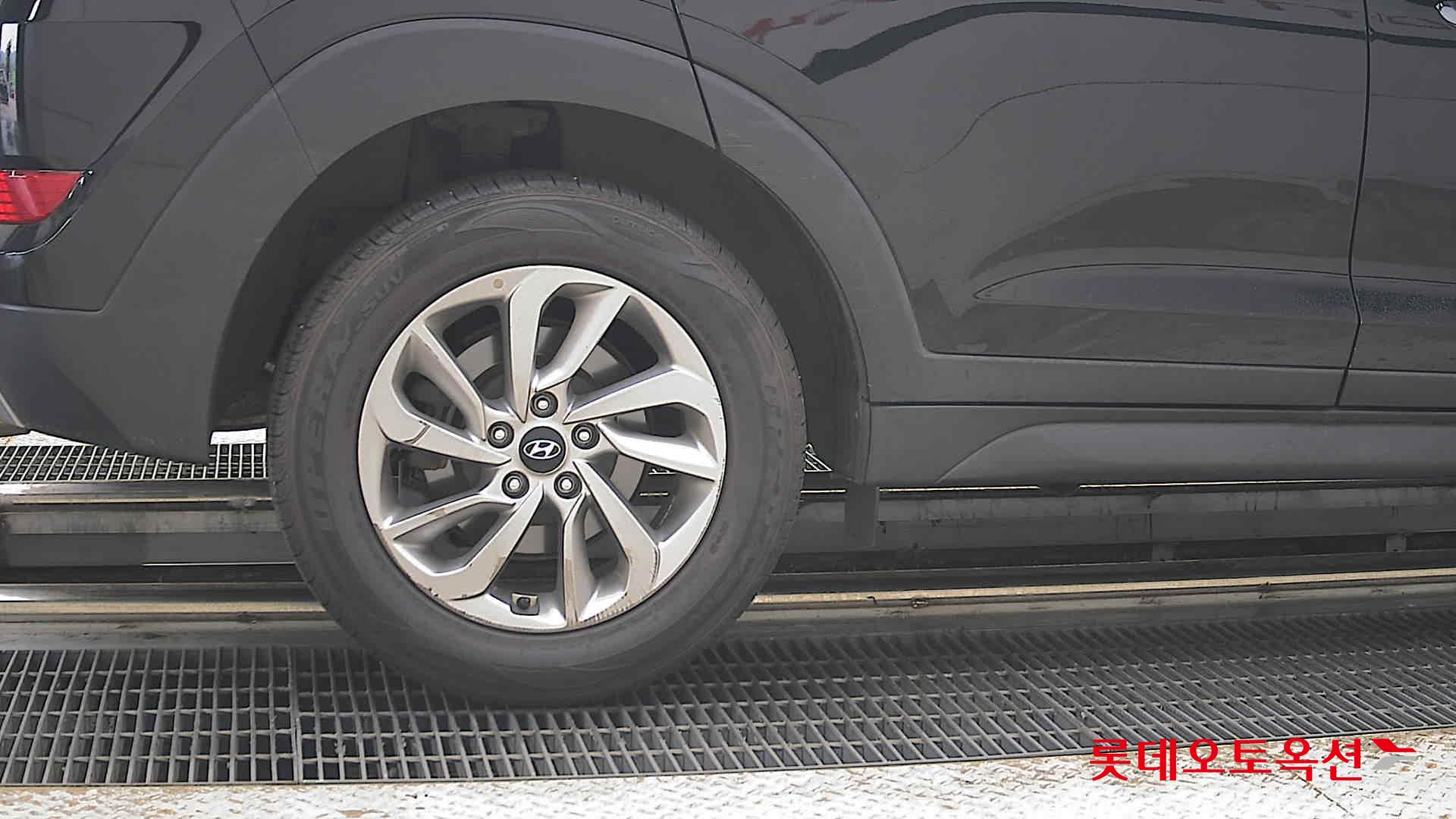 2017 - hyundai tucson