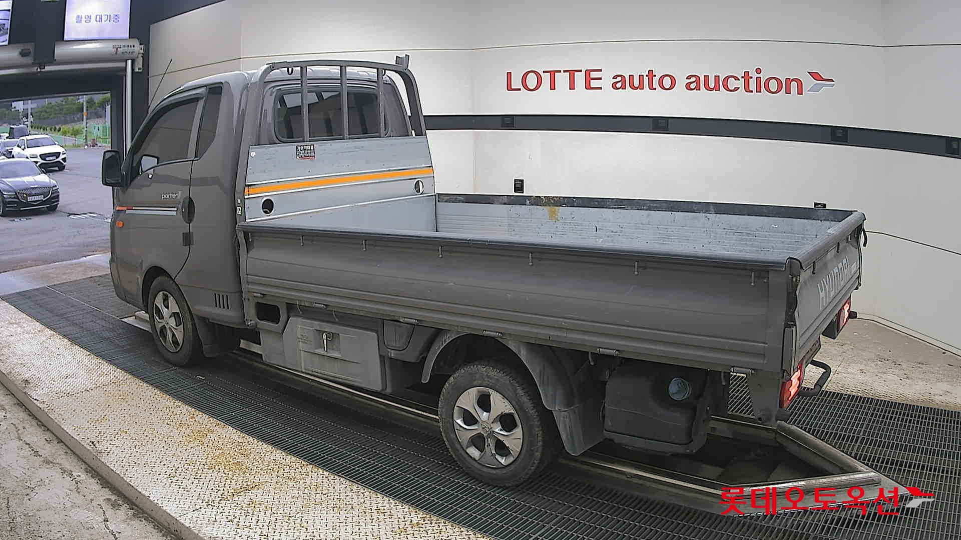 2022 - hyundai porter