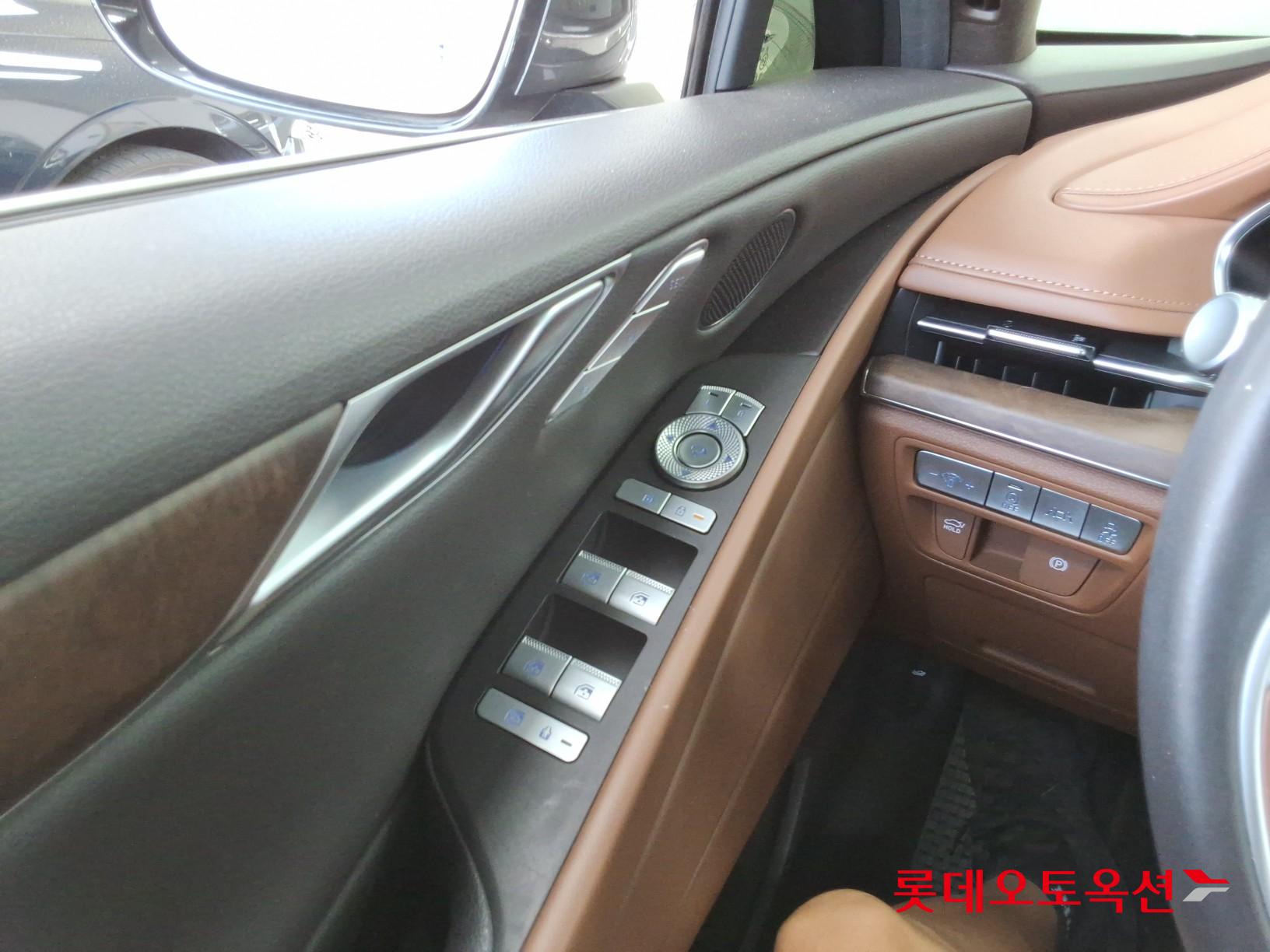 2021 - genesis g80