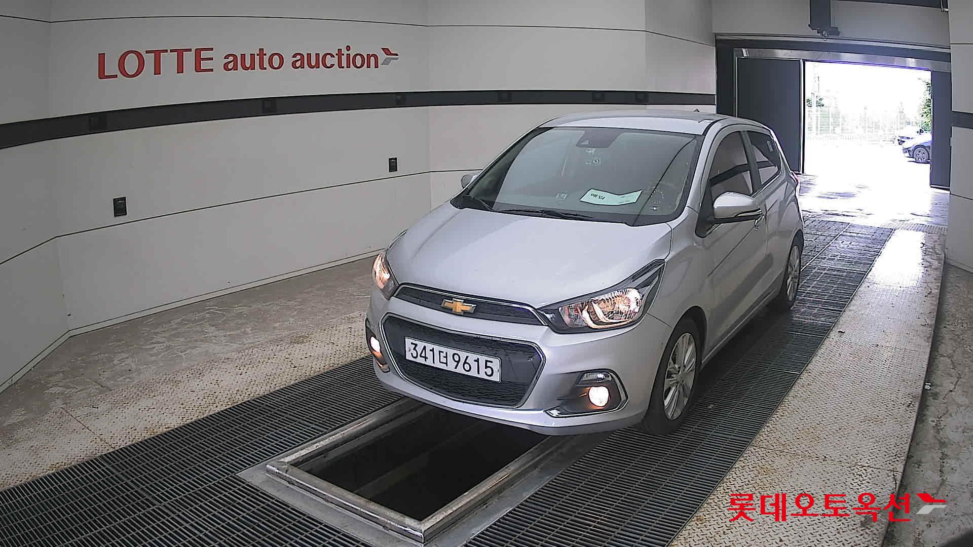 2017 - chevrolet spark
