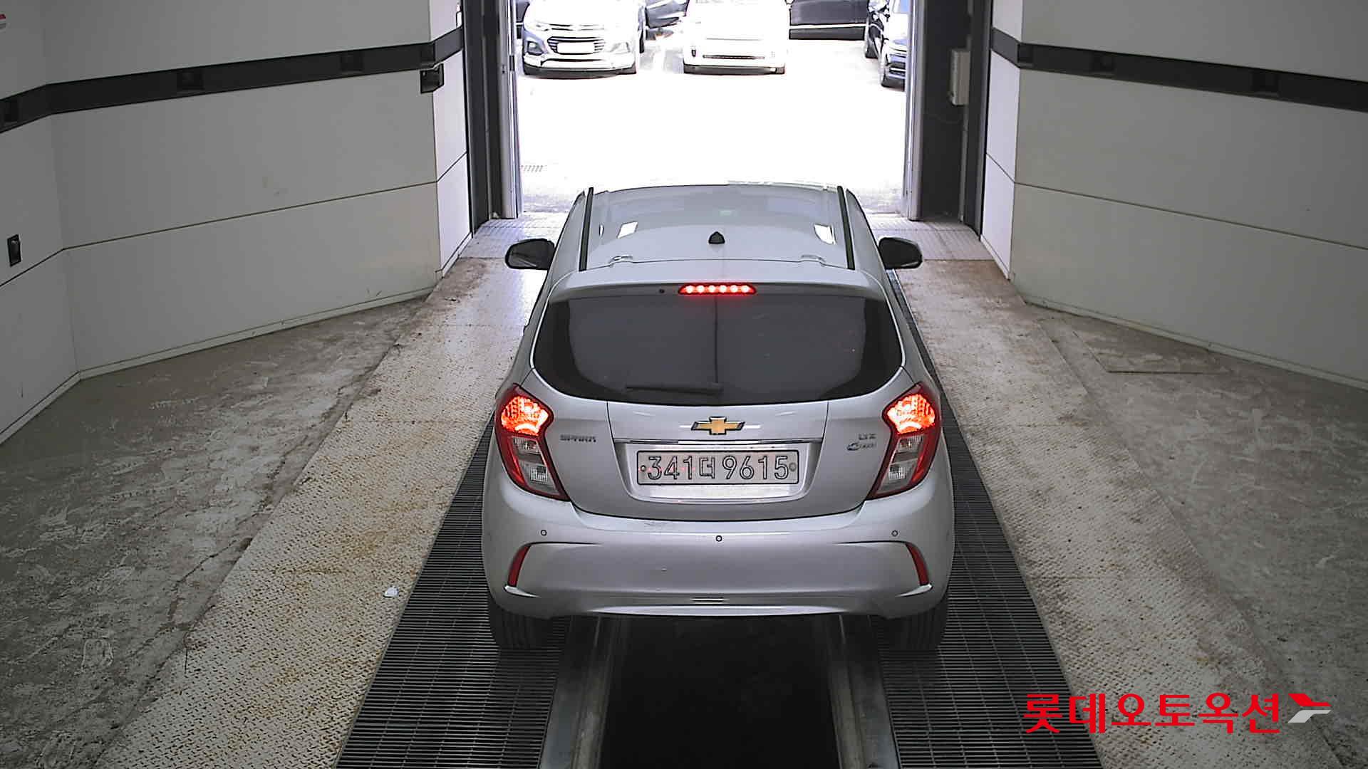 2017 - chevrolet spark