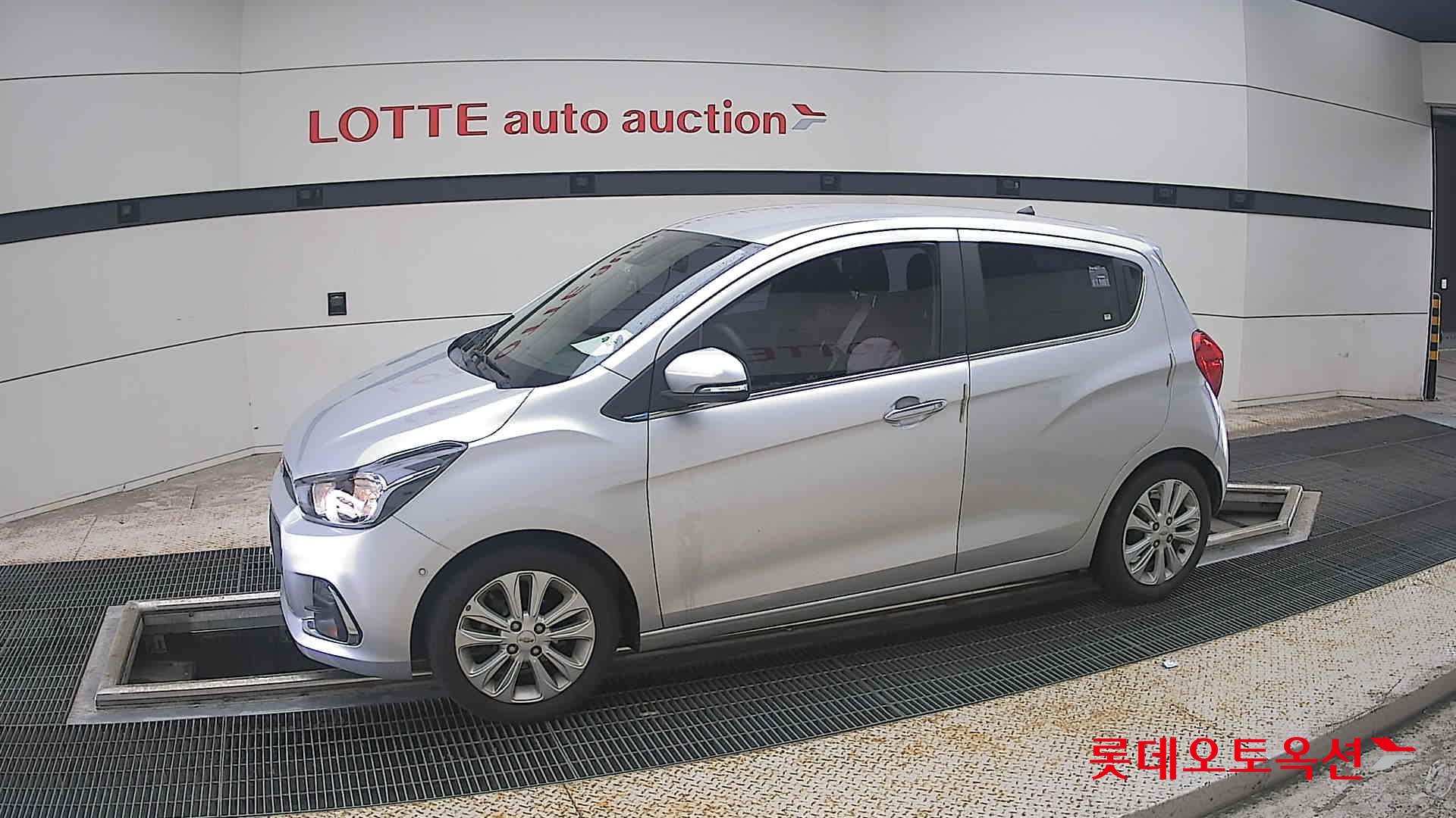 2017 - chevrolet spark
