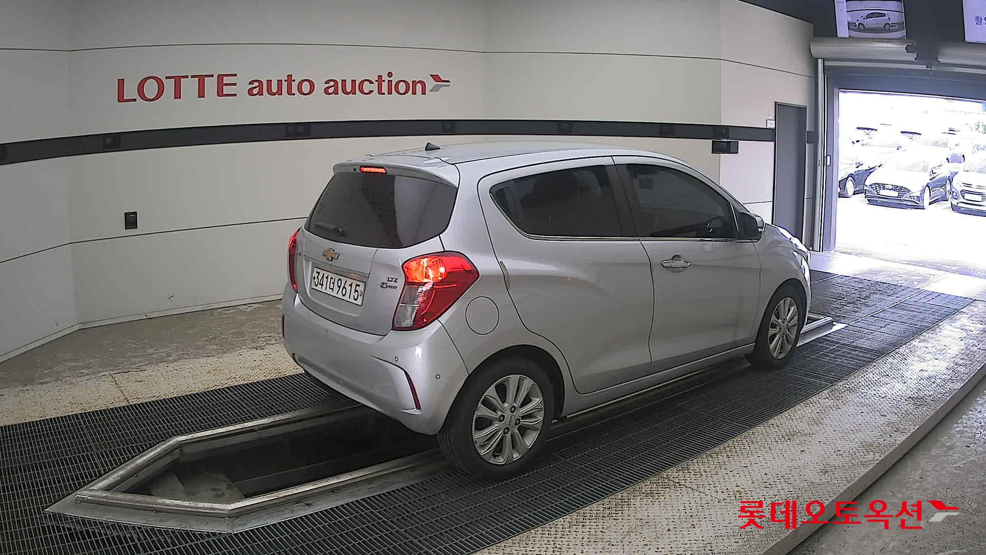 2017 - chevrolet spark