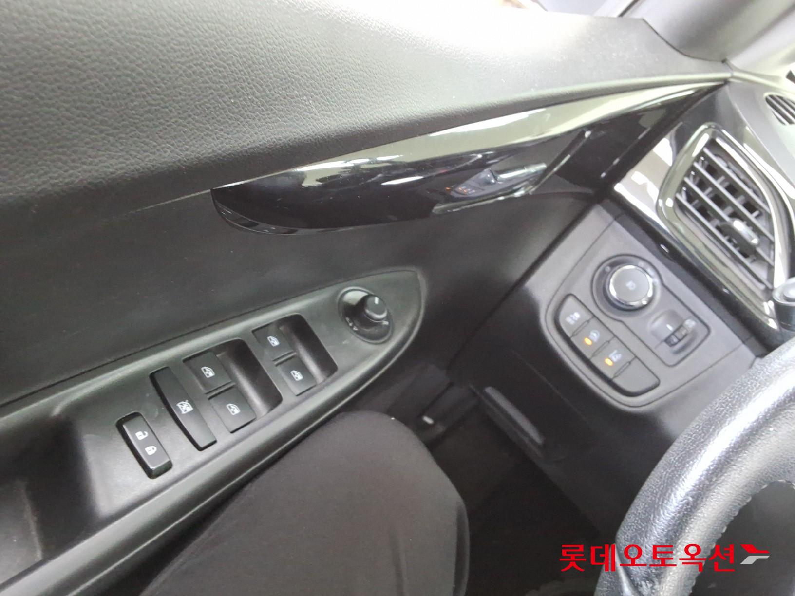 2017 - chevrolet spark