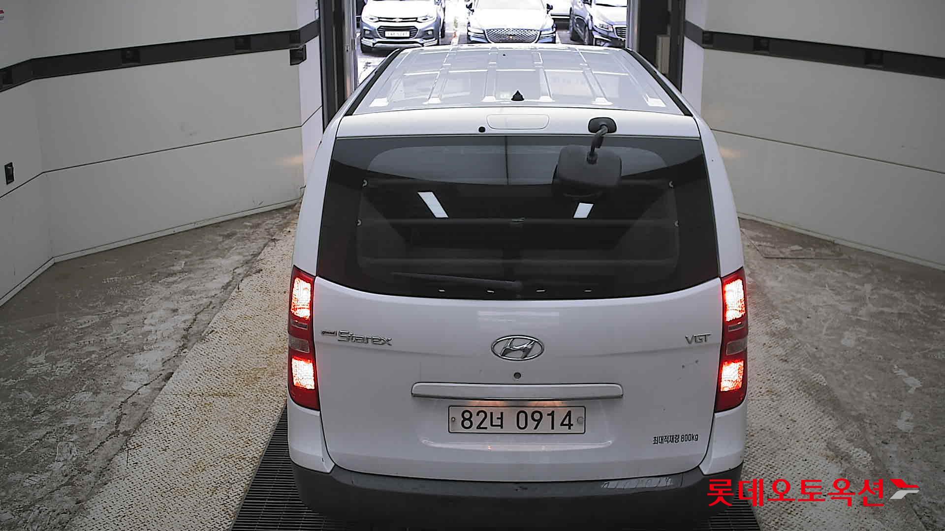2021 - hyundai grand starex