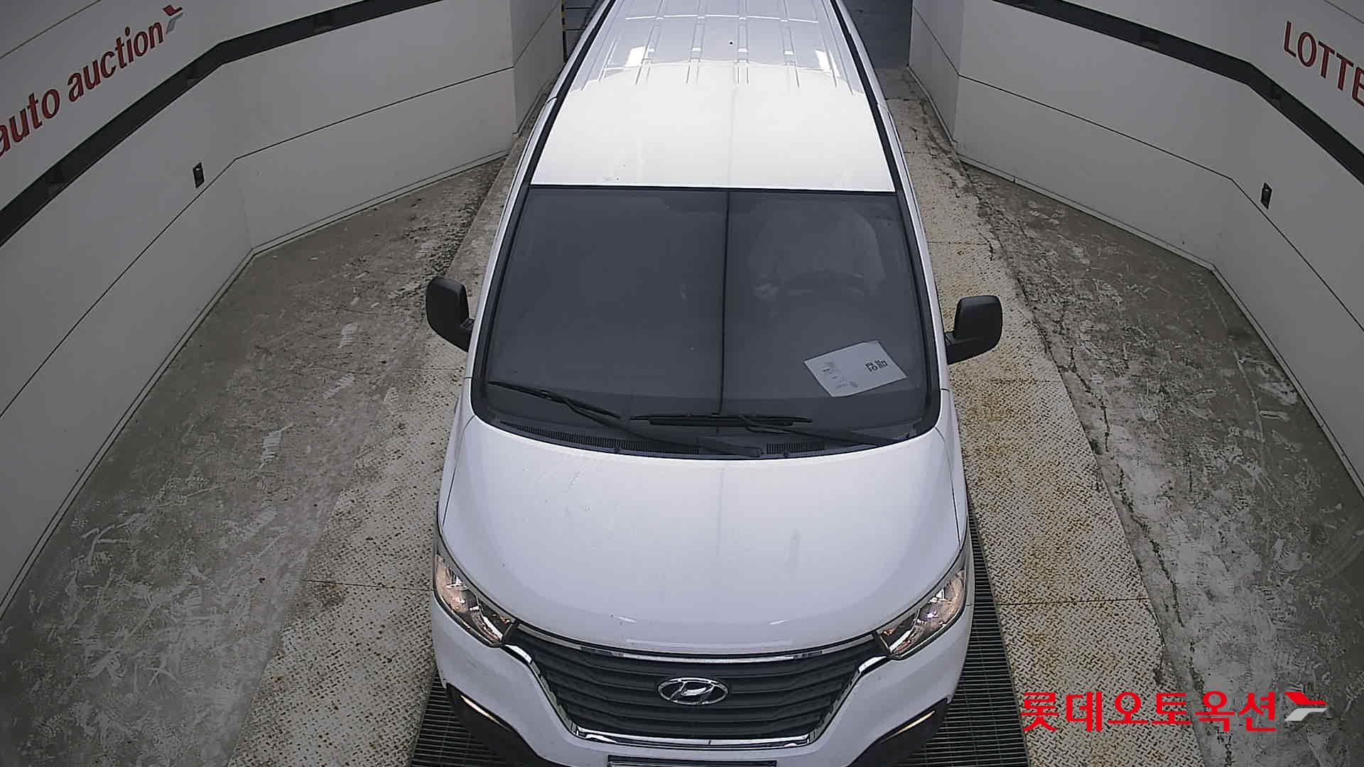 2021 - hyundai grand starex