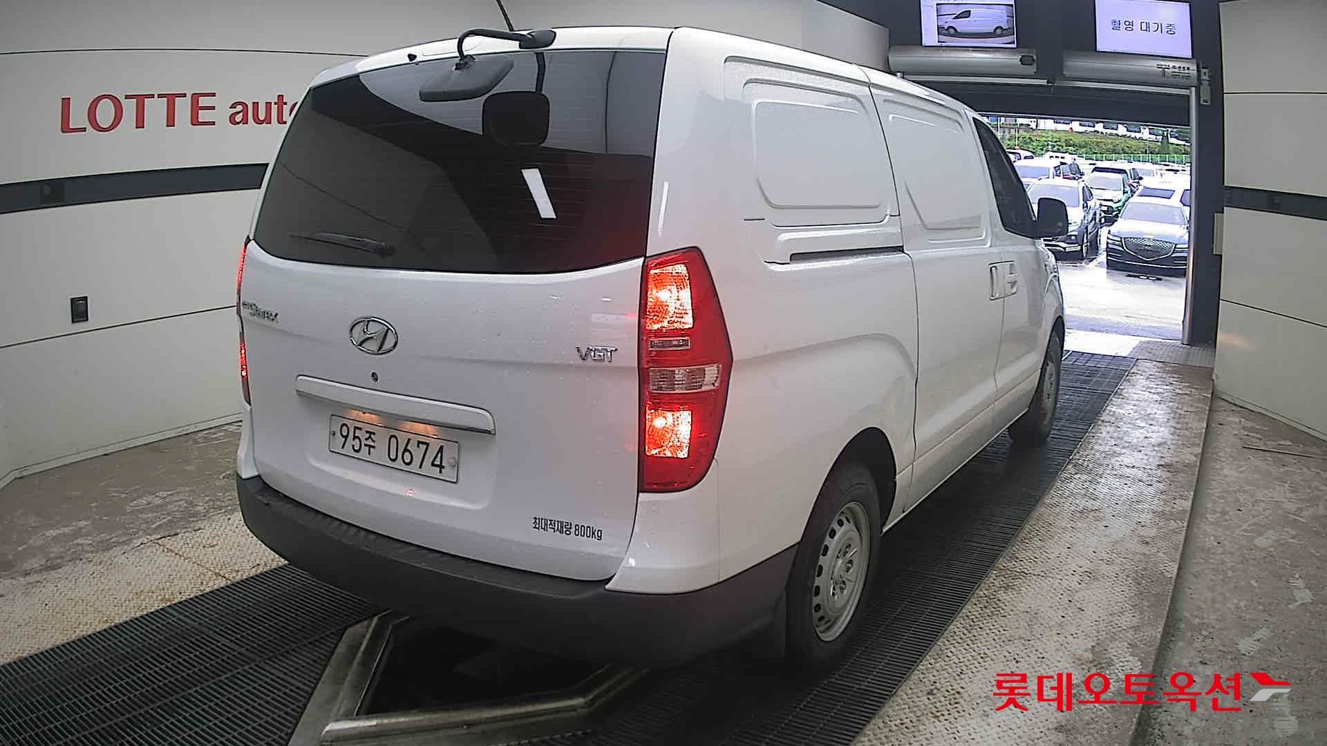 2020 - hyundai grand starex