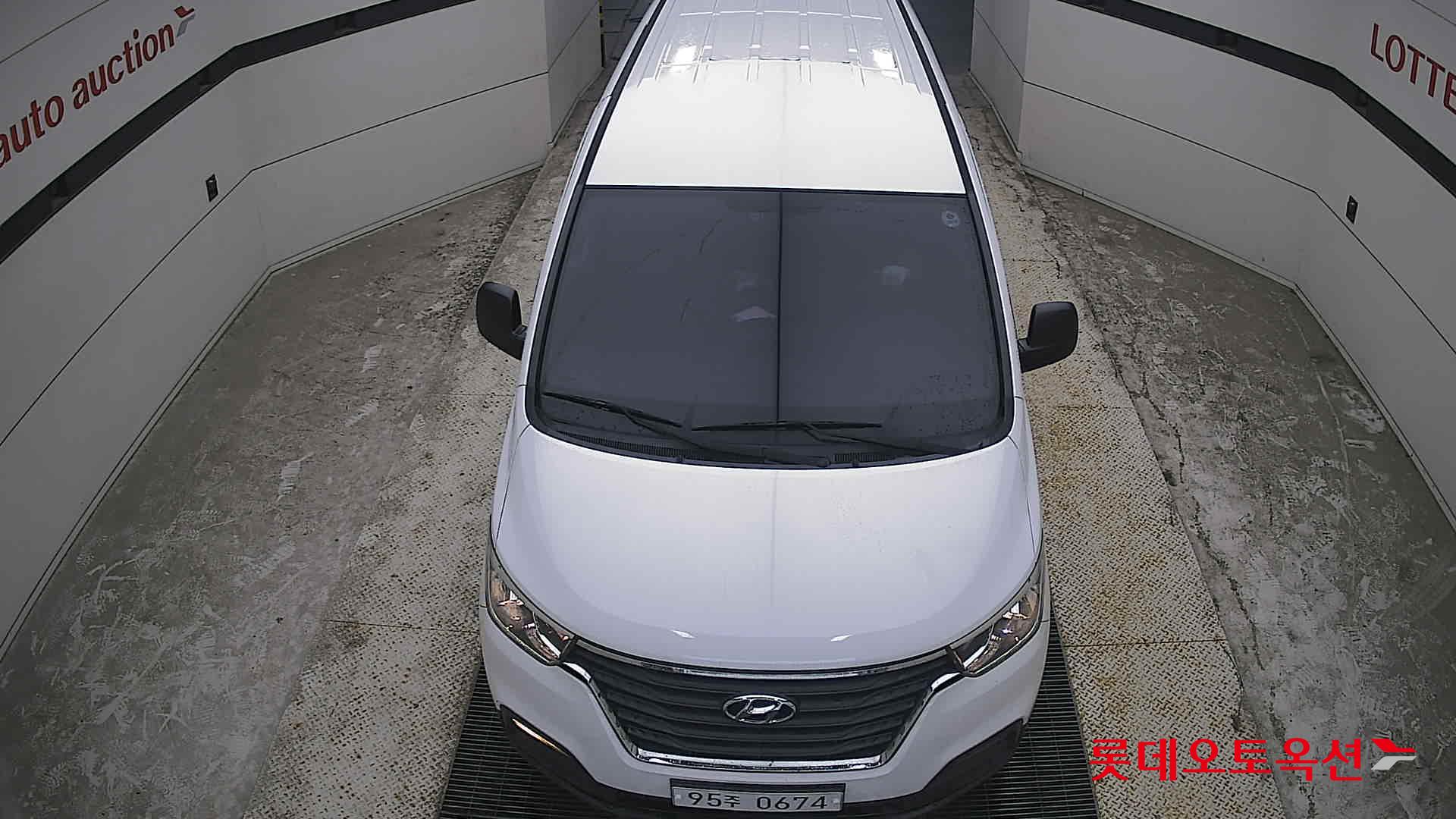 2020 - hyundai grand starex