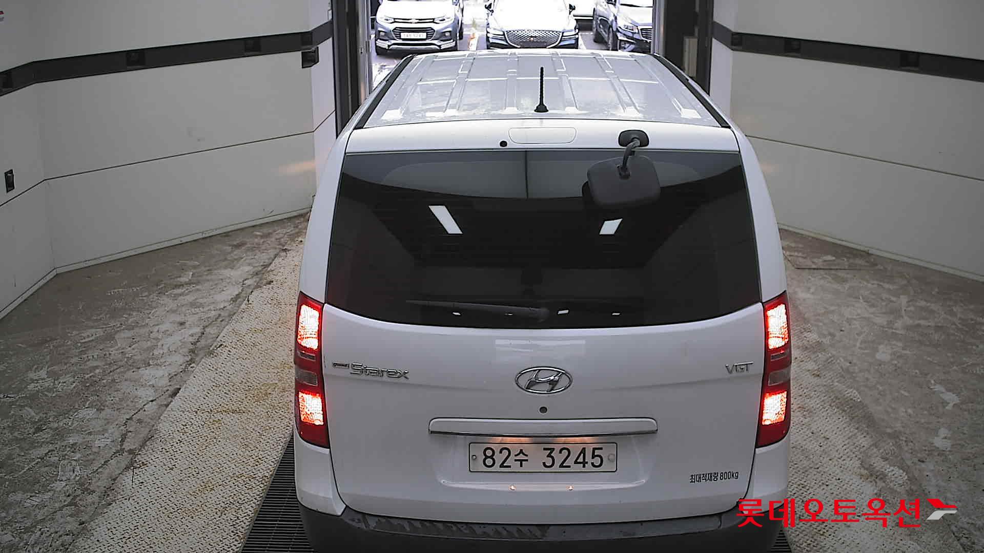 2021 - hyundai grand starex
