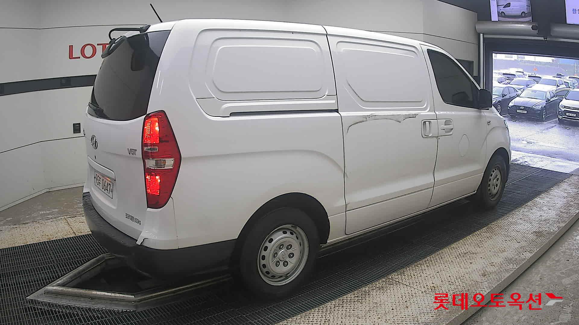 2021 - hyundai grand starex