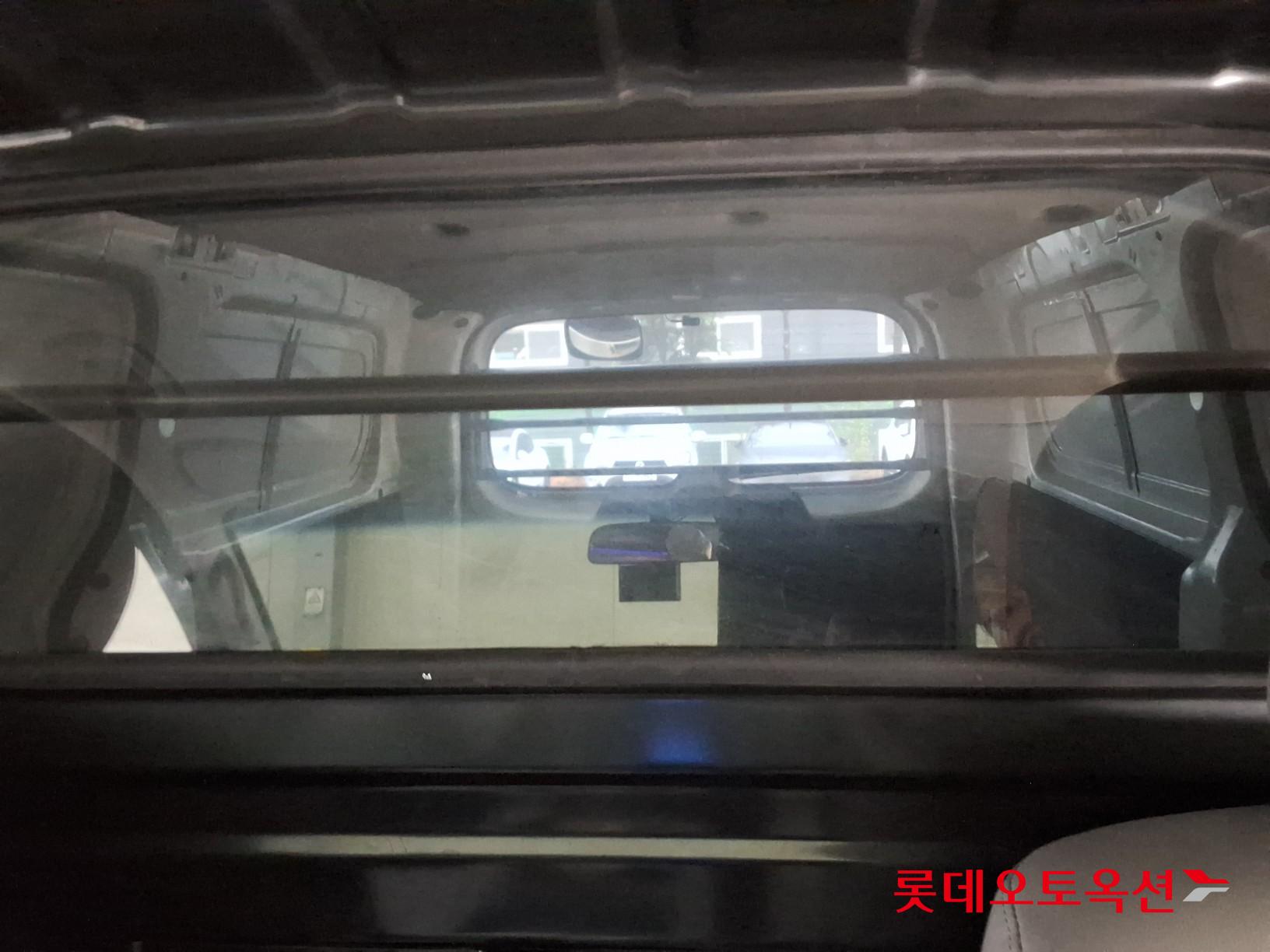 2021 - hyundai grand starex