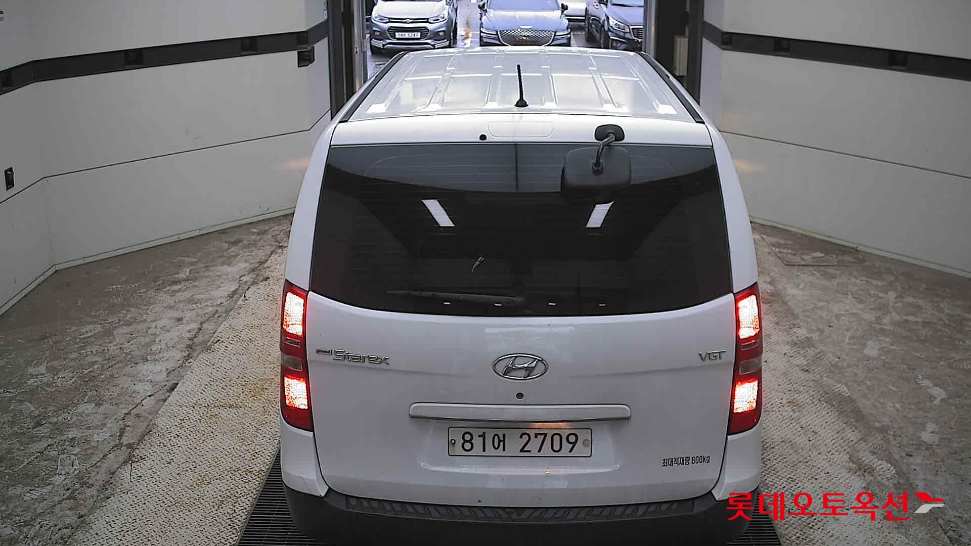 2021 - hyundai grand starex