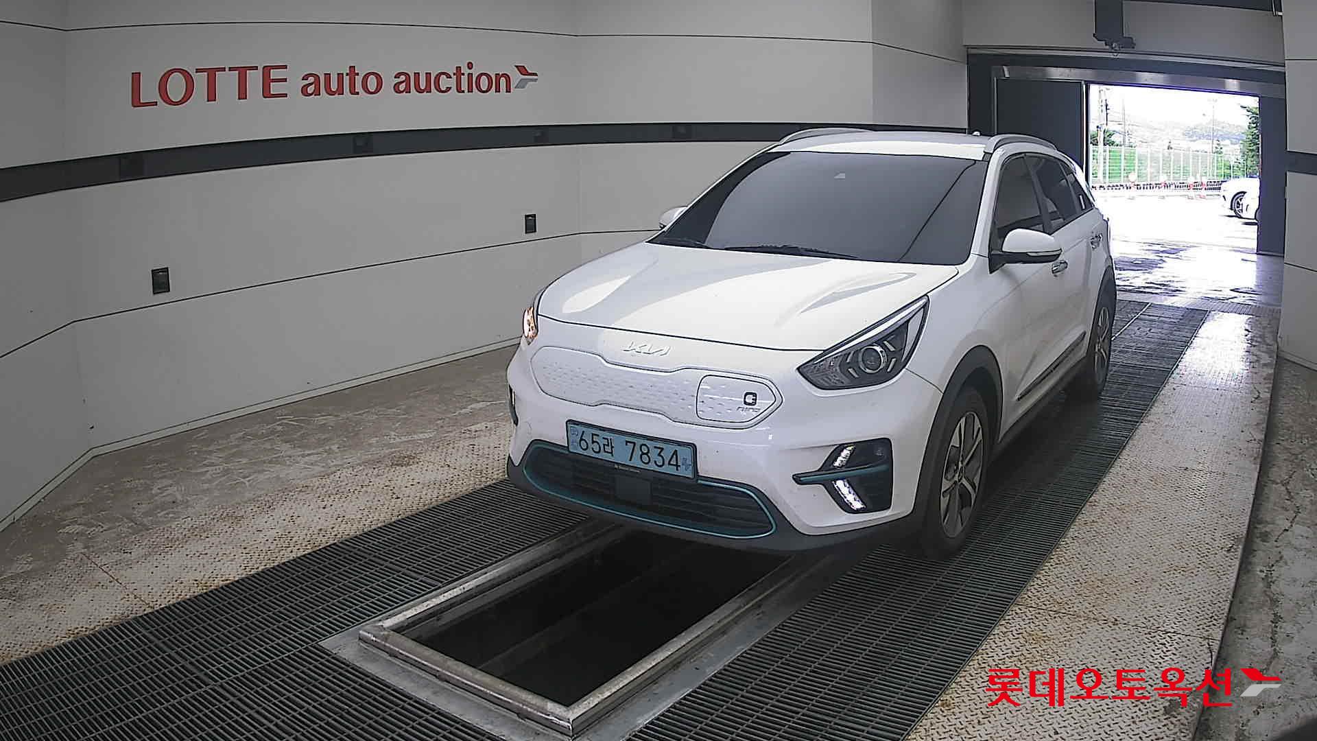2022 - kia niro