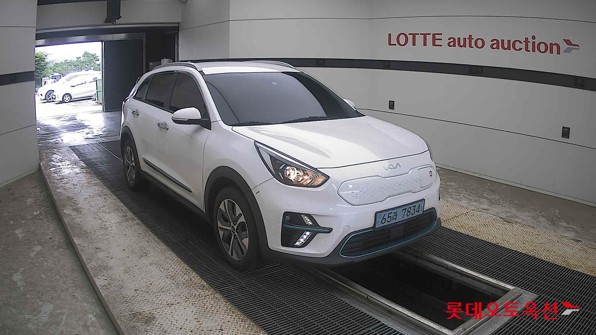 2022 - kia niro