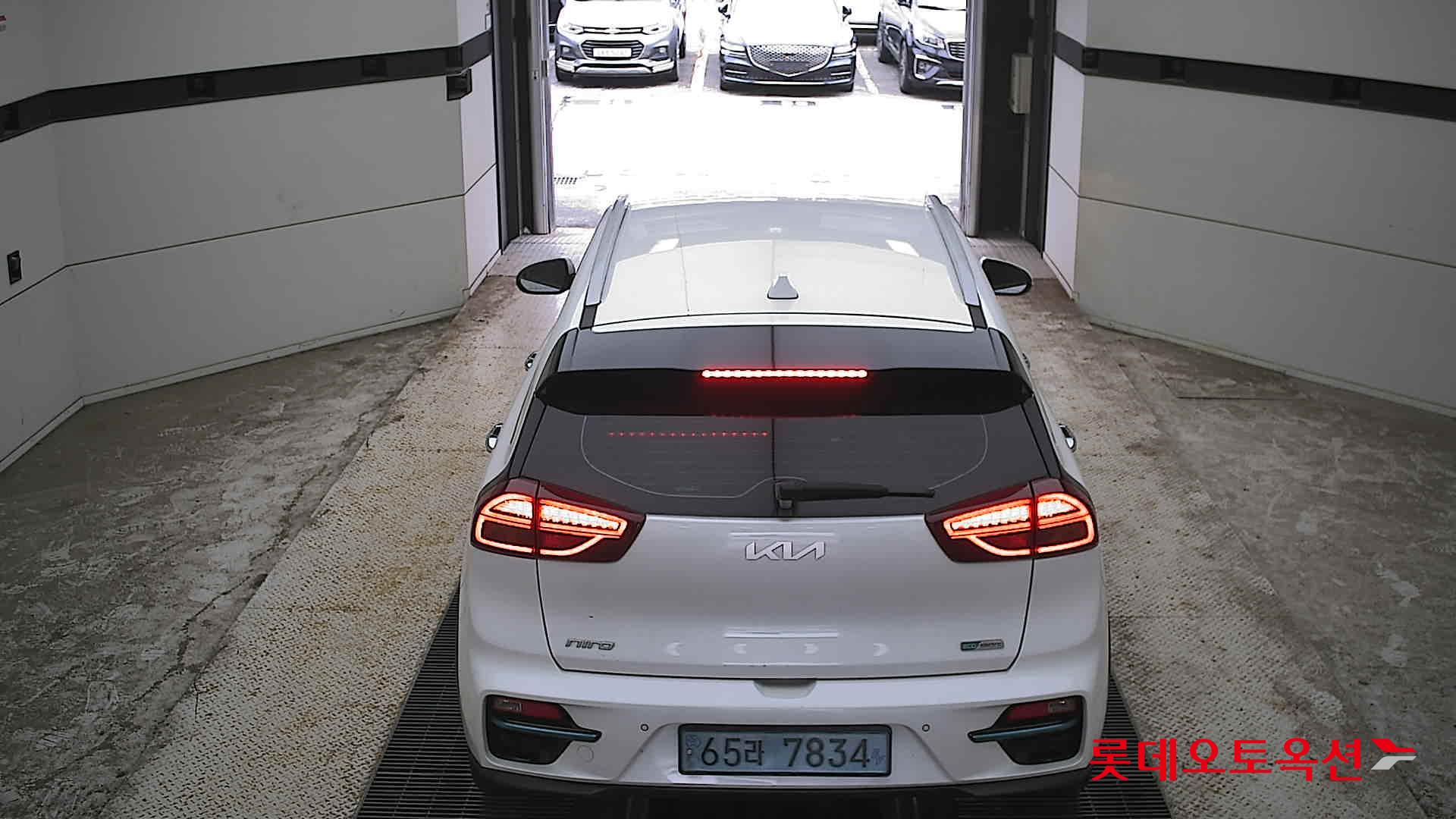 2022 - kia niro