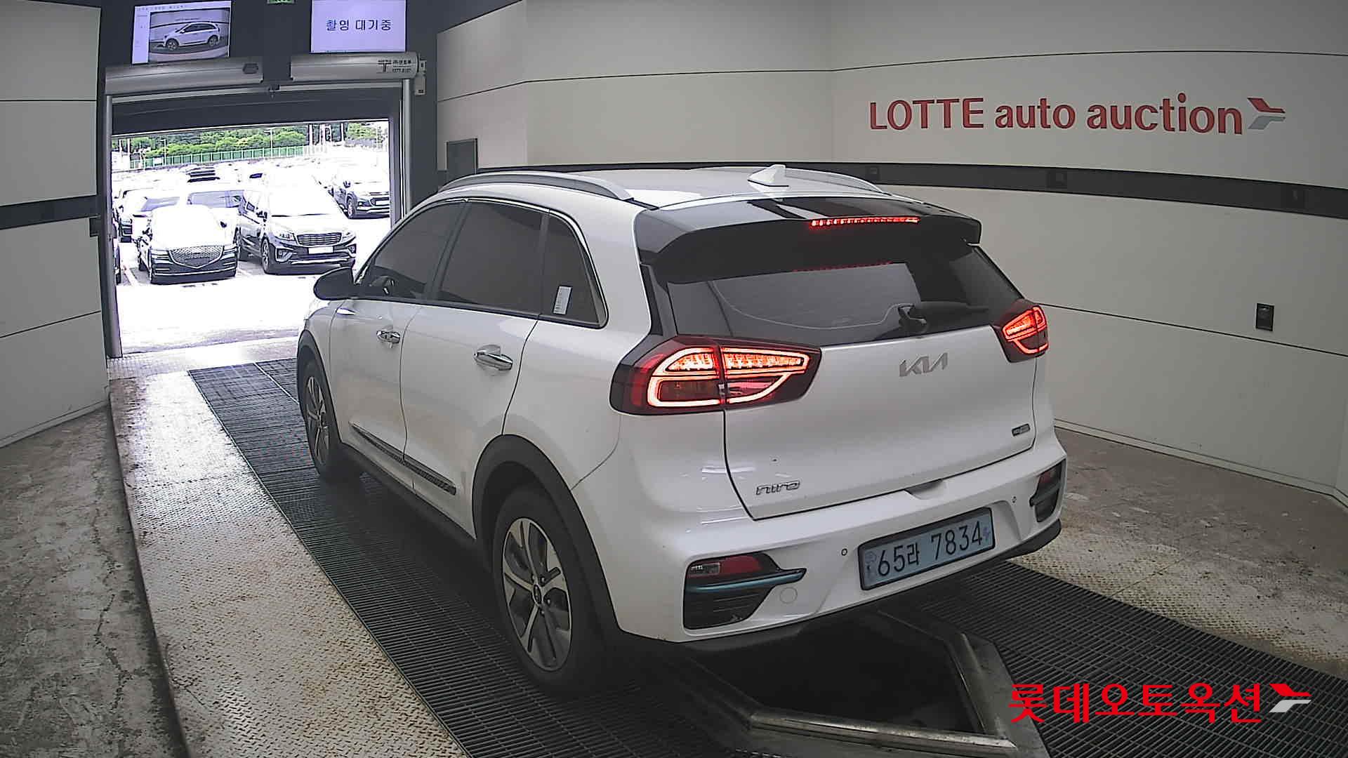 2022 - kia niro