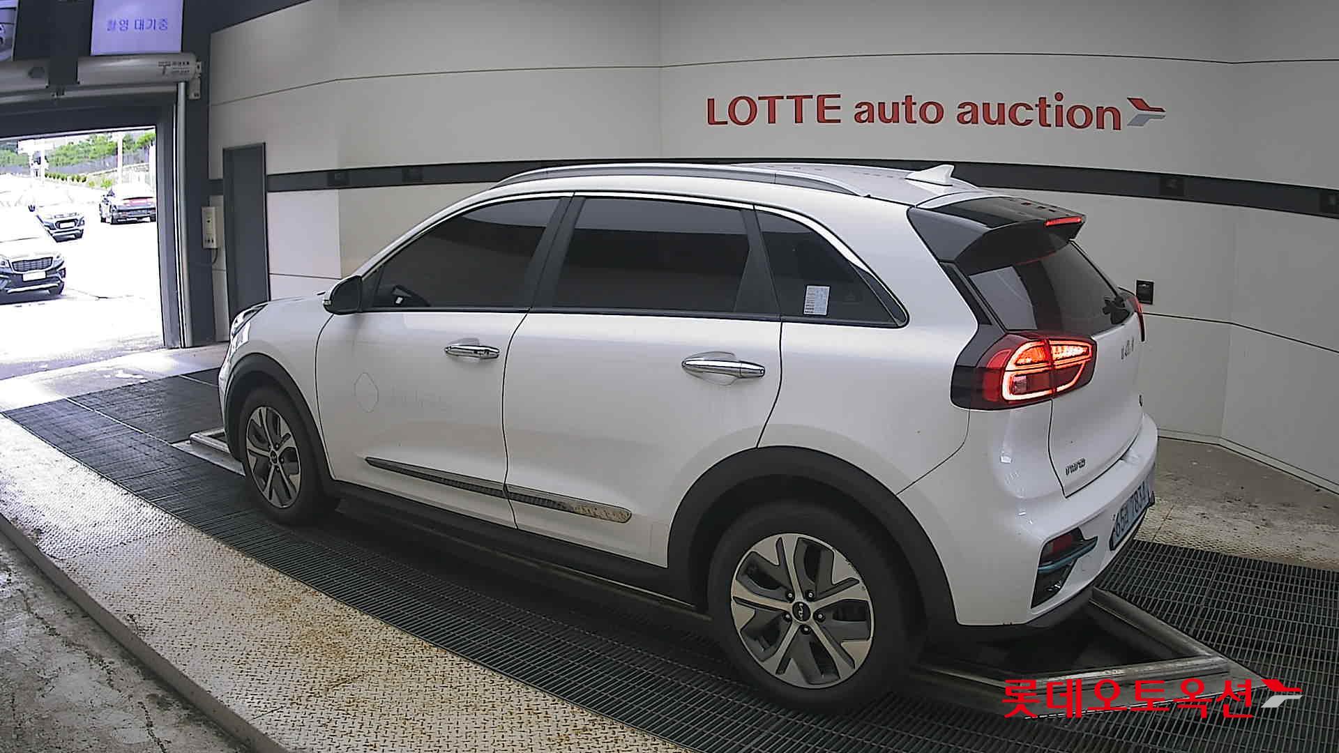 2022 - kia niro