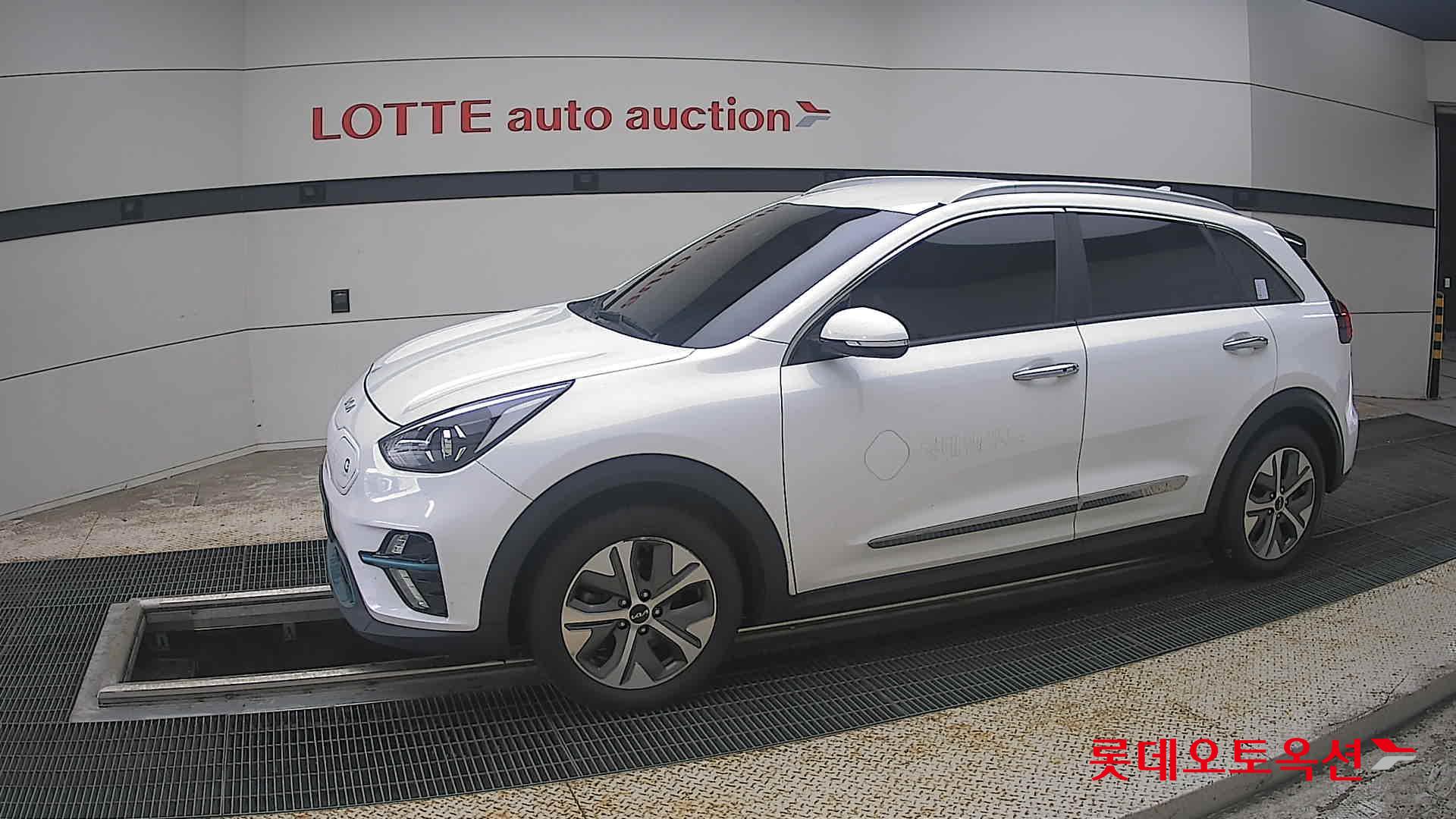 2022 - kia niro