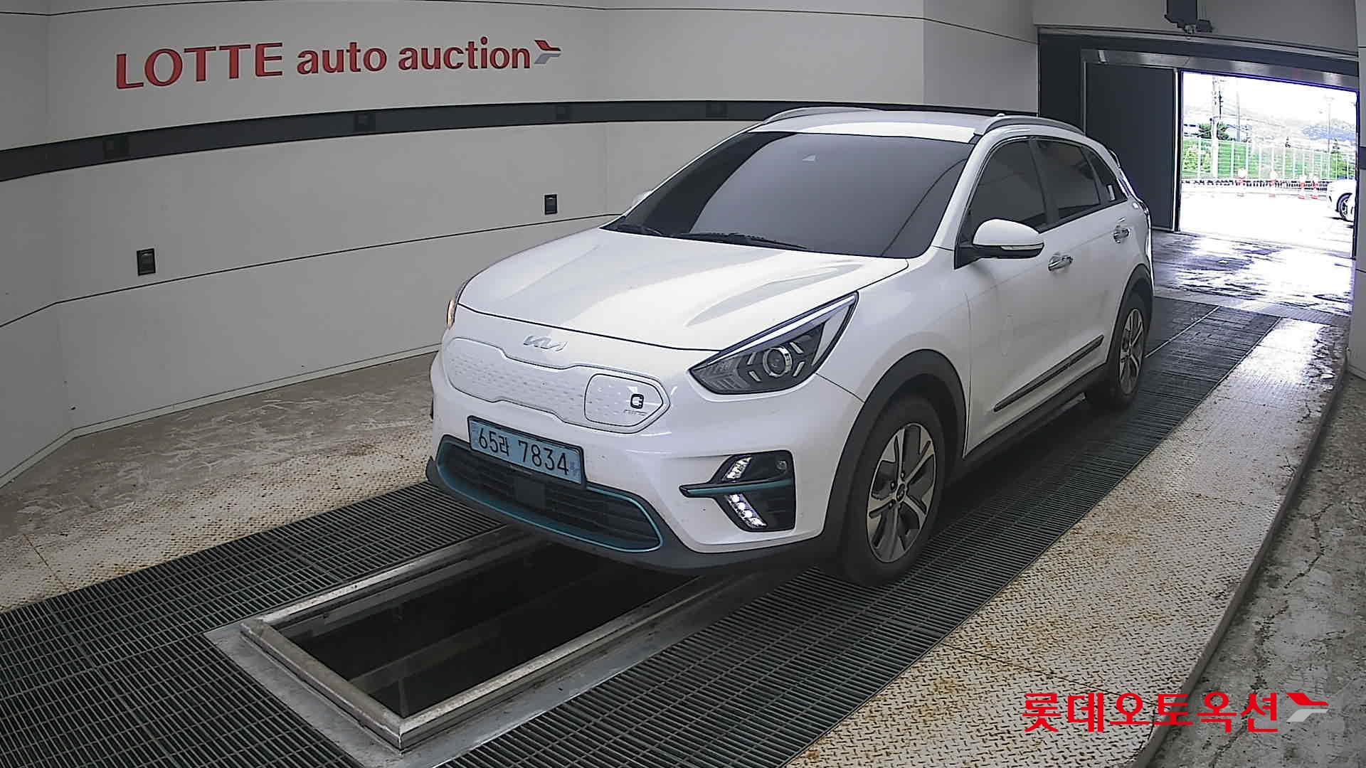 2022 - kia niro