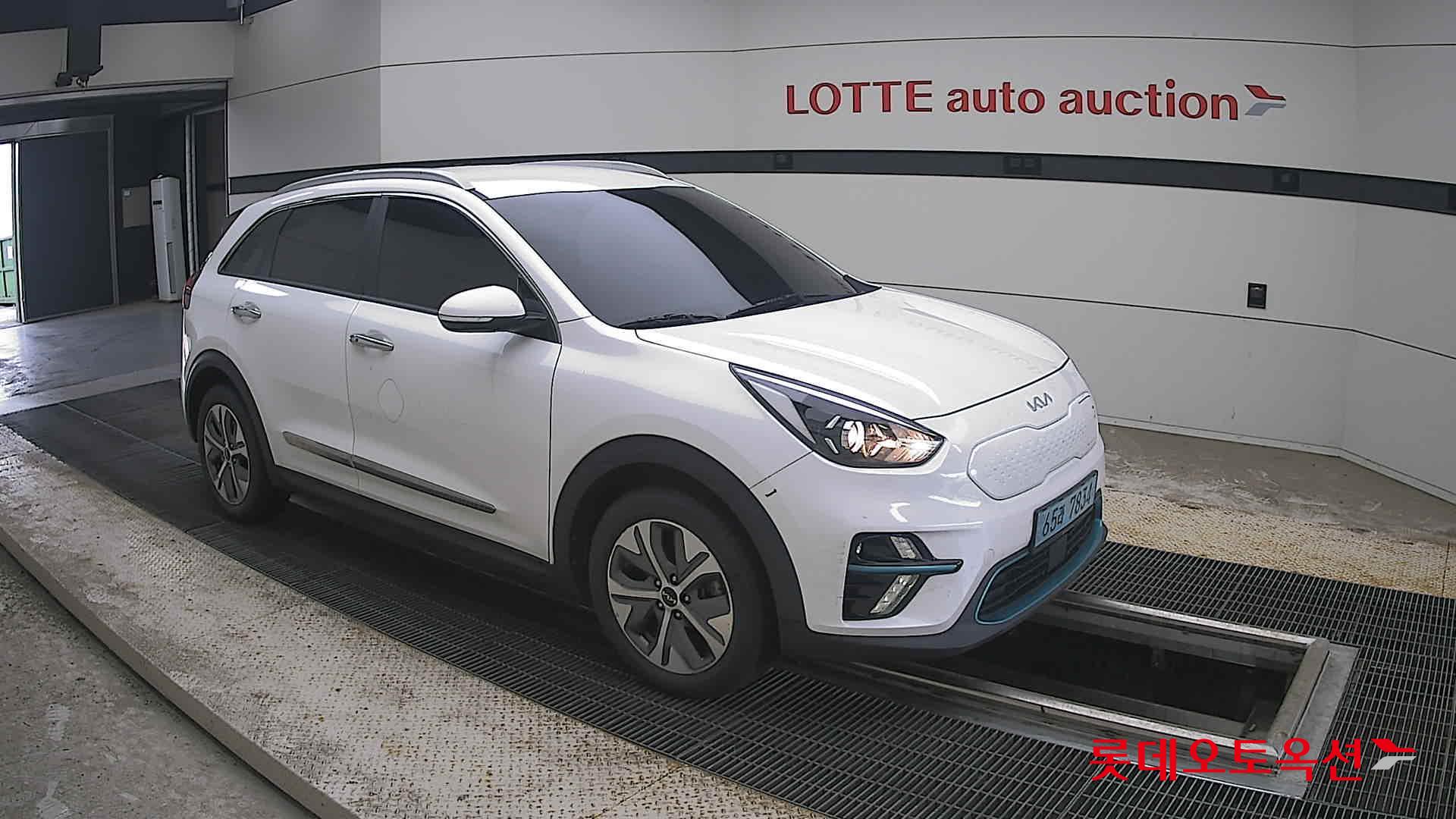 2022 - kia niro