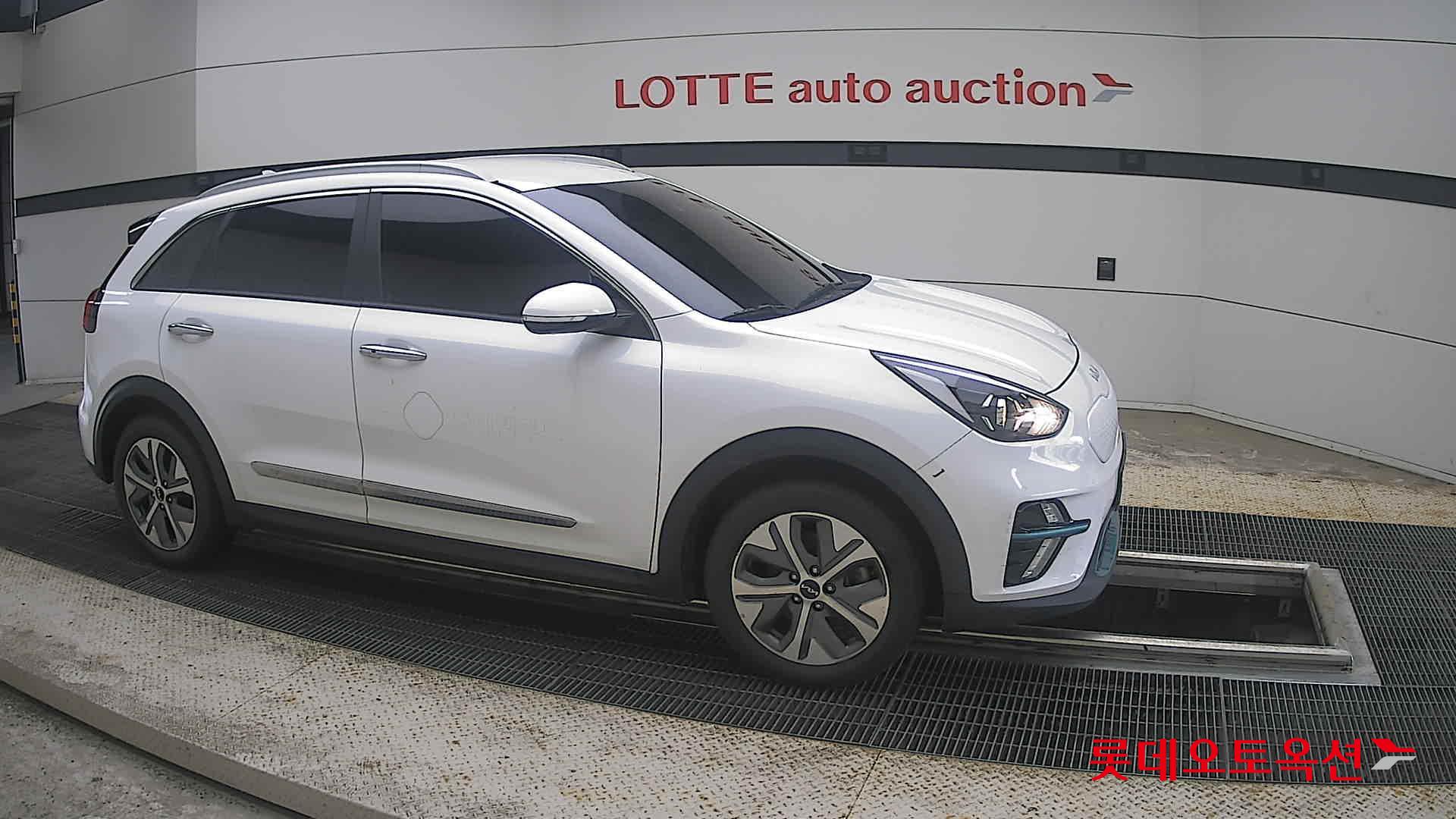 2022 - kia niro