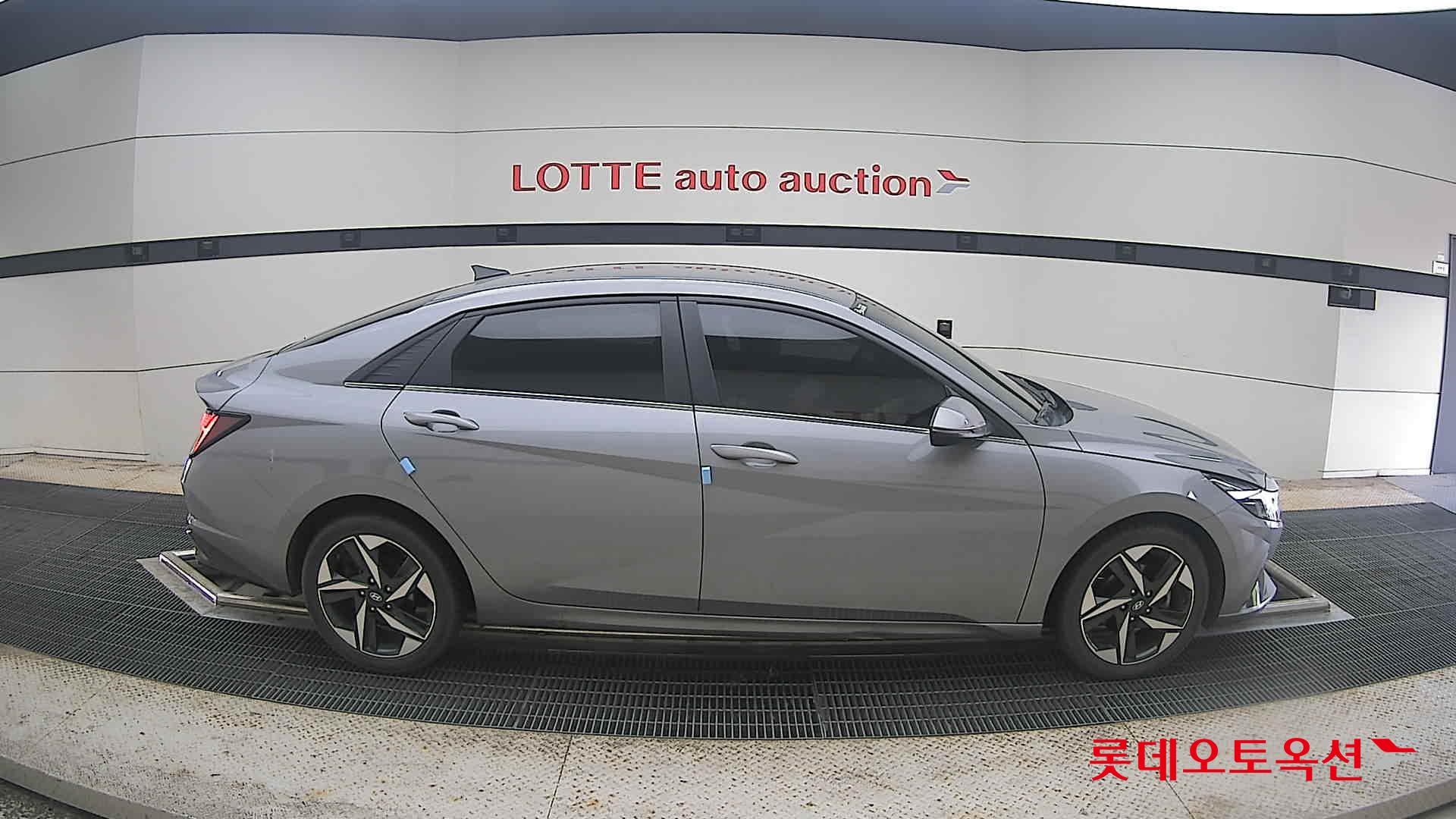 2021 - hyundai avante