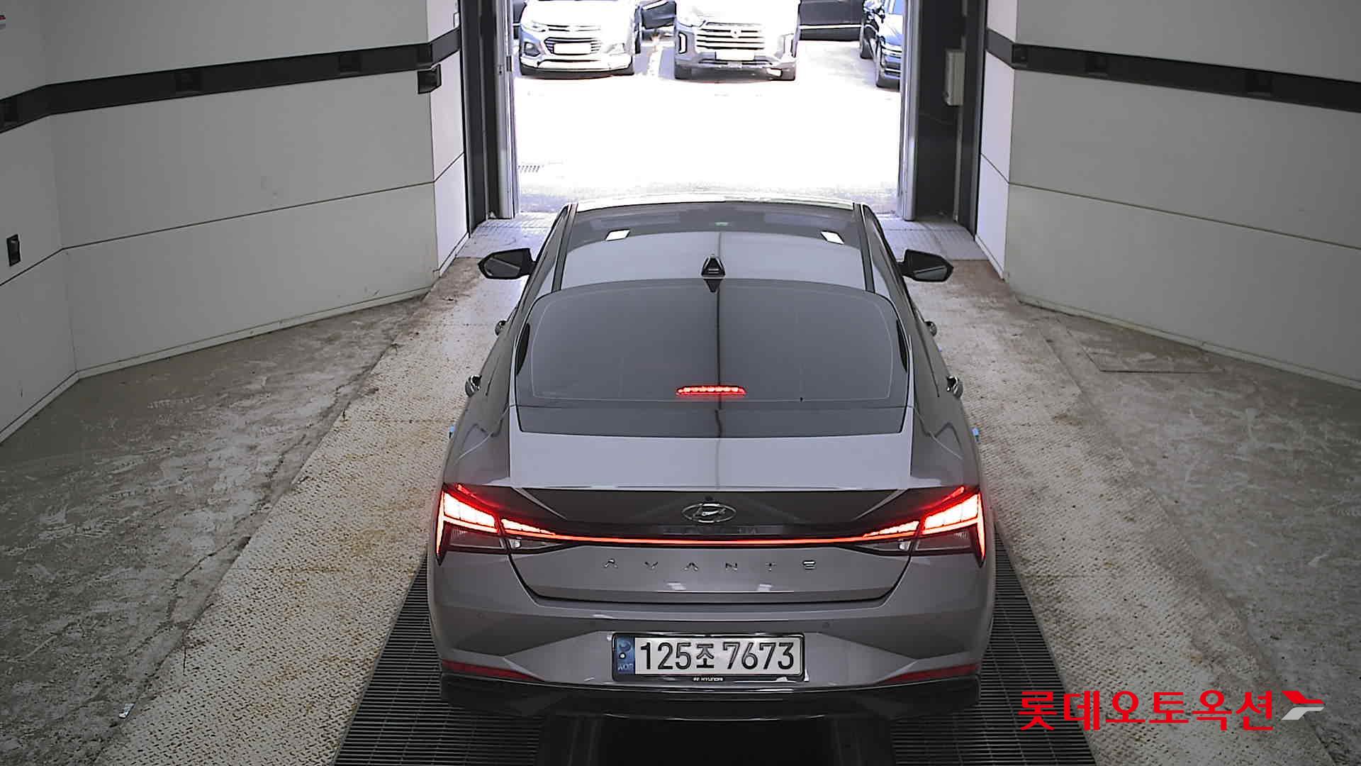 2021 - hyundai avante