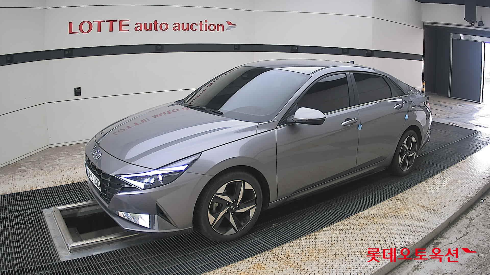 2021 - hyundai avante